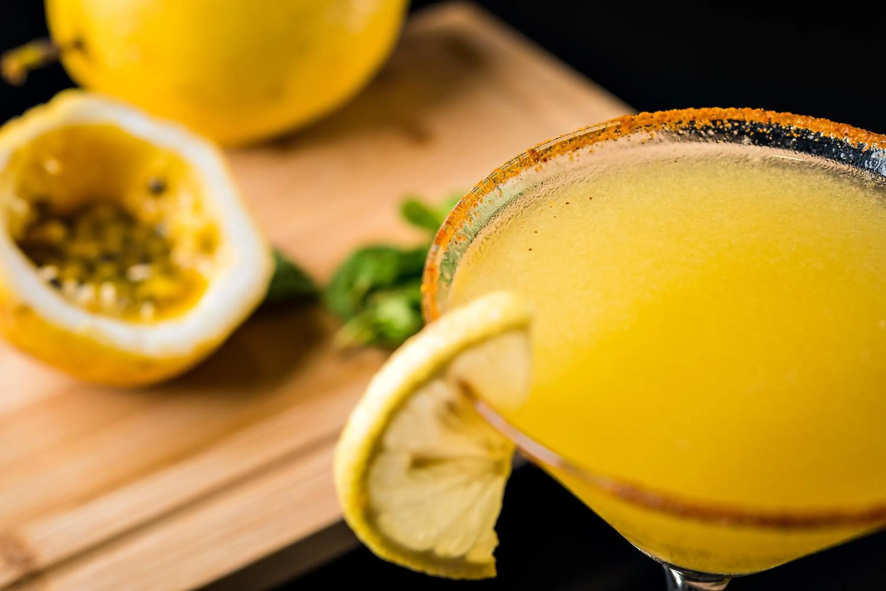 Lounge or bar in NH Collection Curitiba