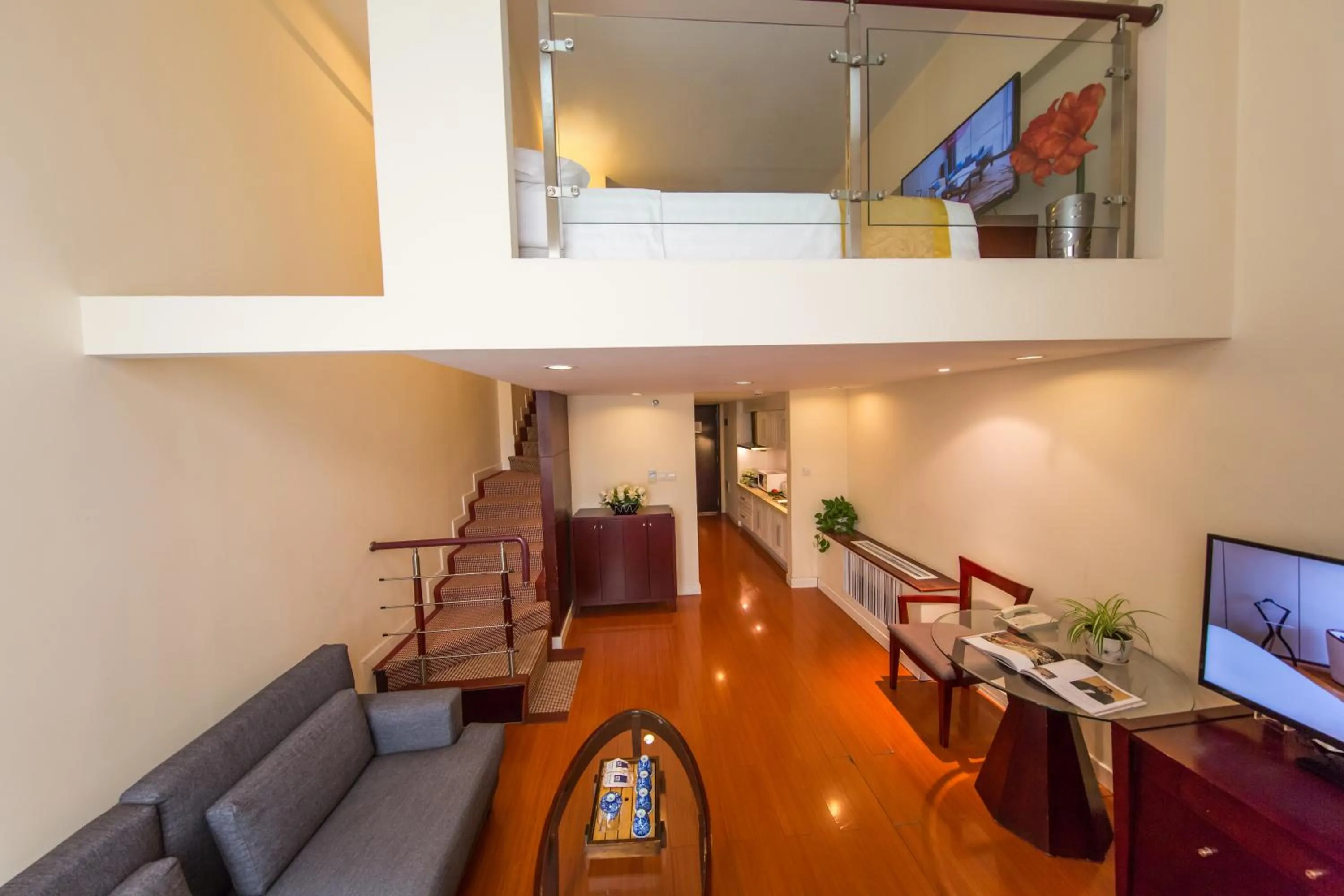 Yantai Meiya International ApartHotel (Previous Ramada Plaza)