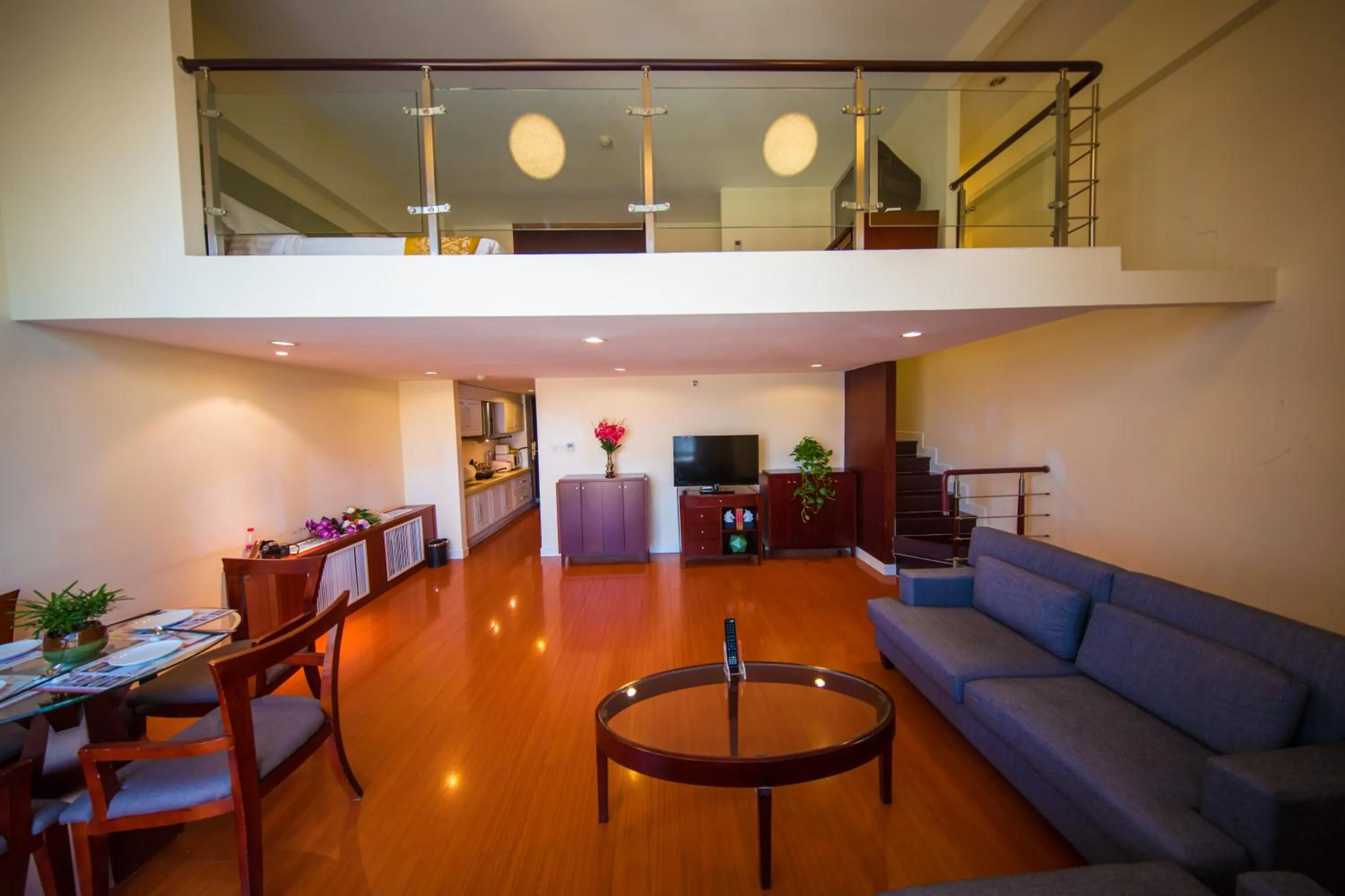 Yantai Meiya International ApartHotel (Previous Ramada Plaza)