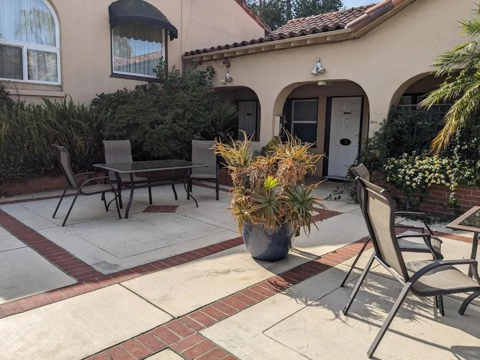 Los Gatos Garden Inn Hotel