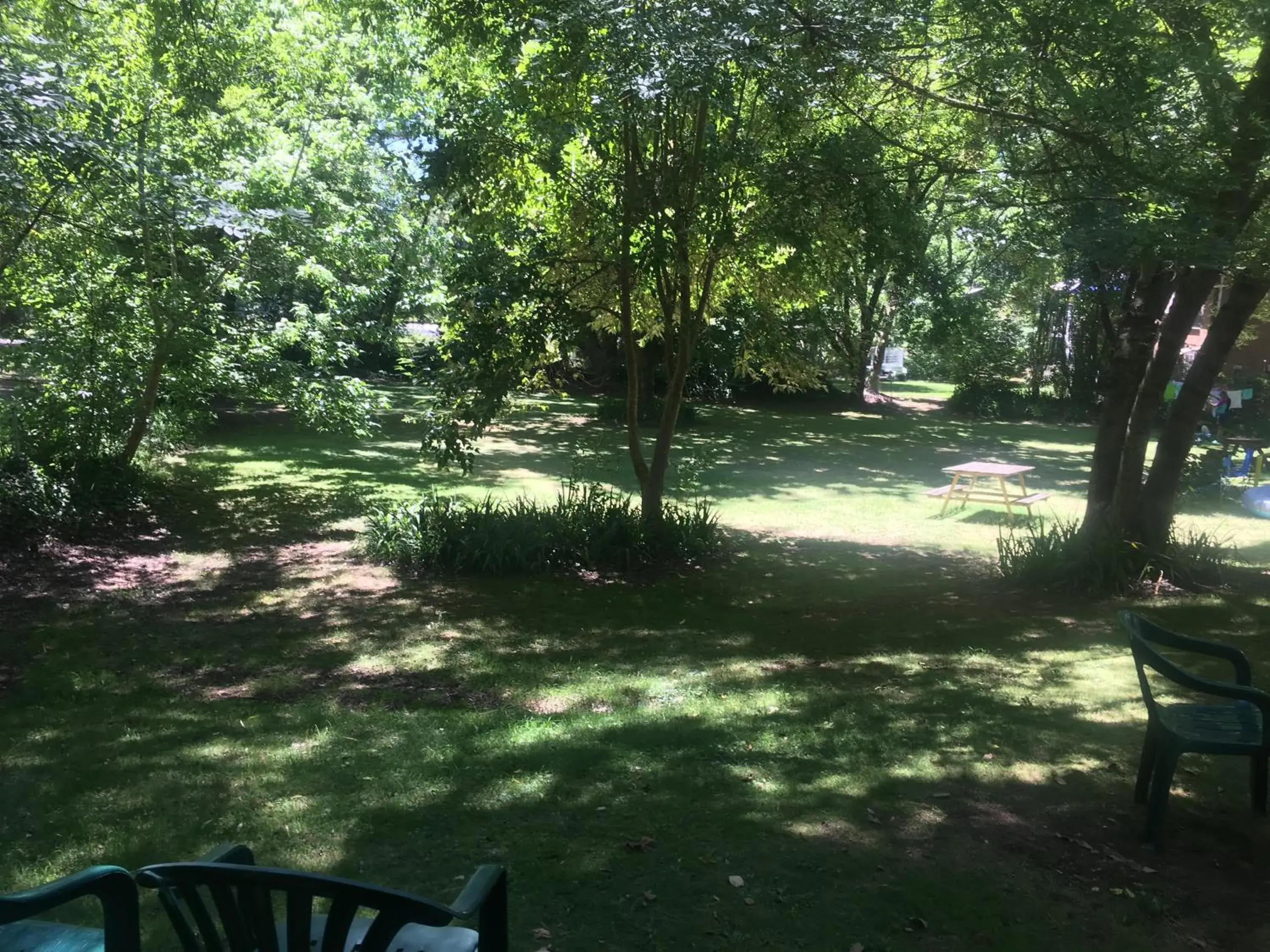 Garden in Ovensview On Riverside Garden in Ovensview On Riverside