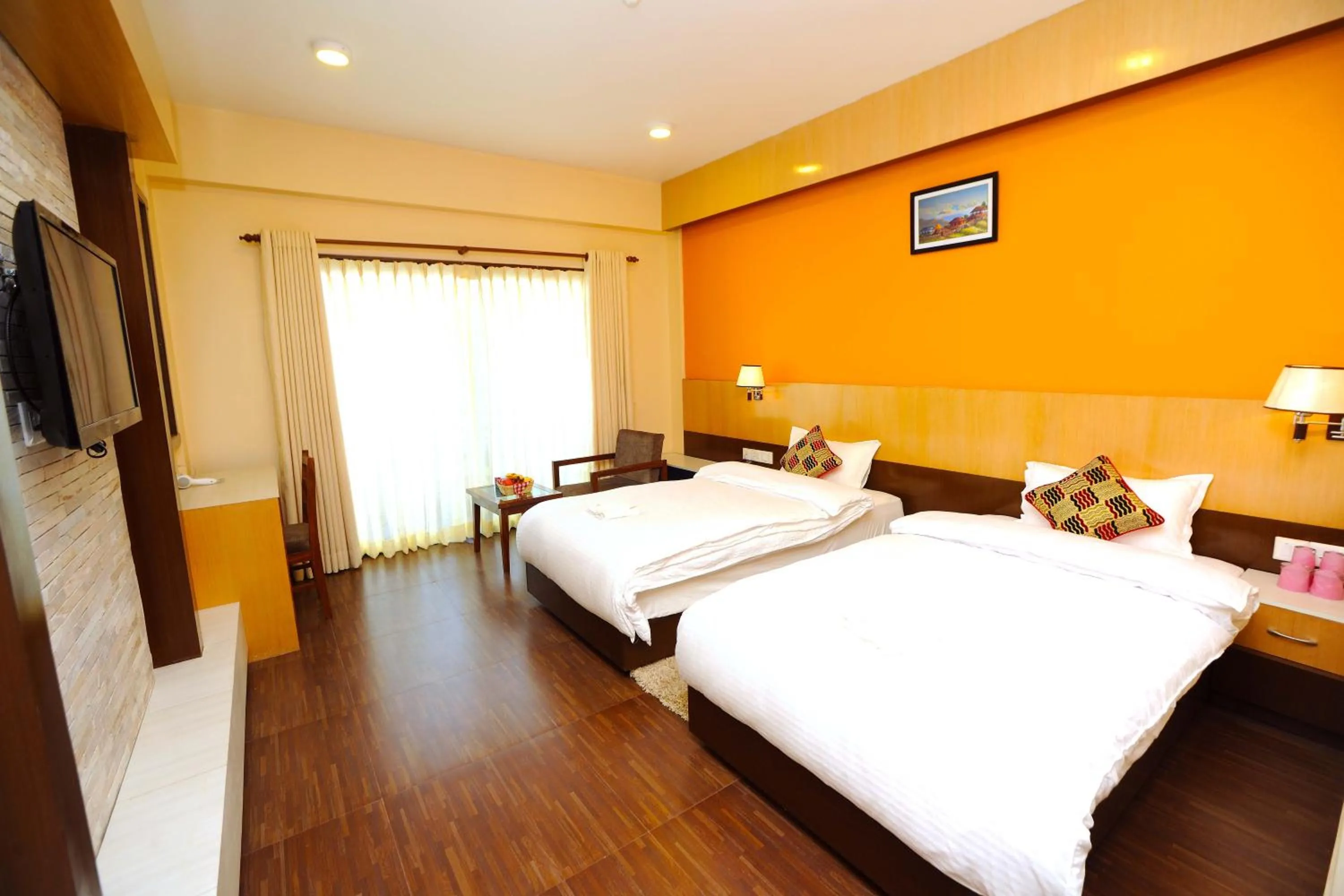 Photo of the whole room, Bed in Hotel Queens Park