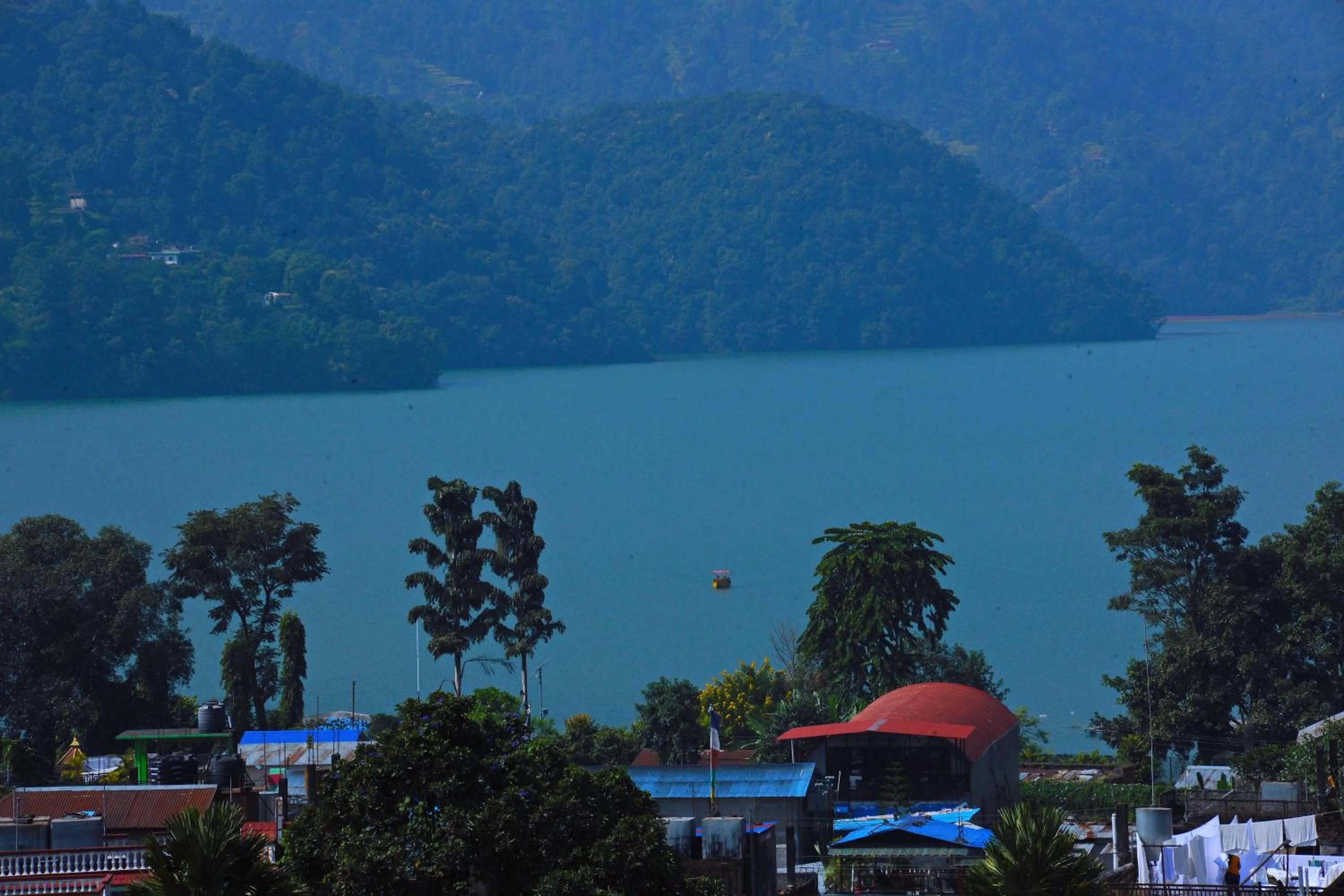 Lake view in Hotel Queens Park