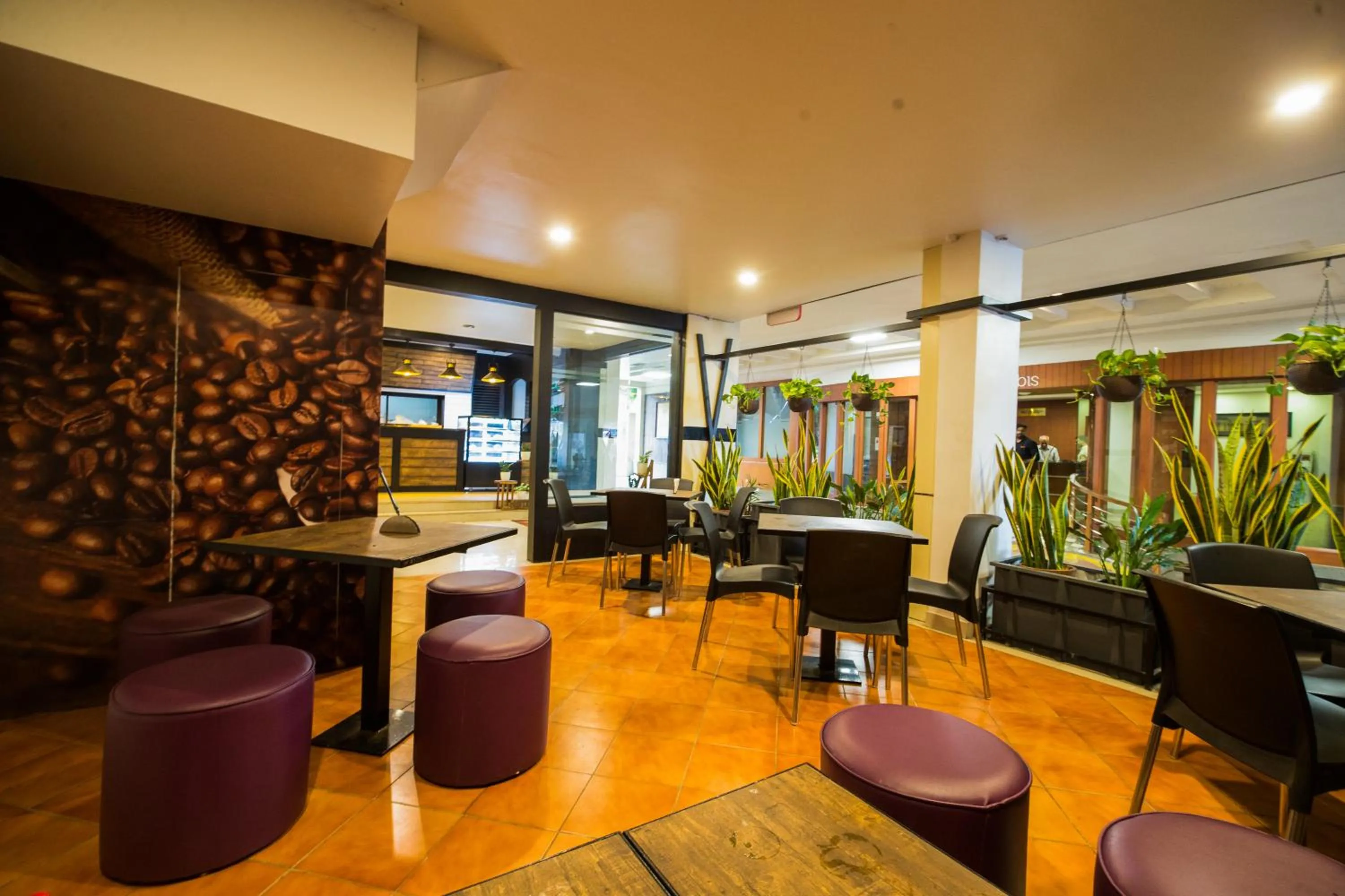 Restaurant/places to eat in The Rubis