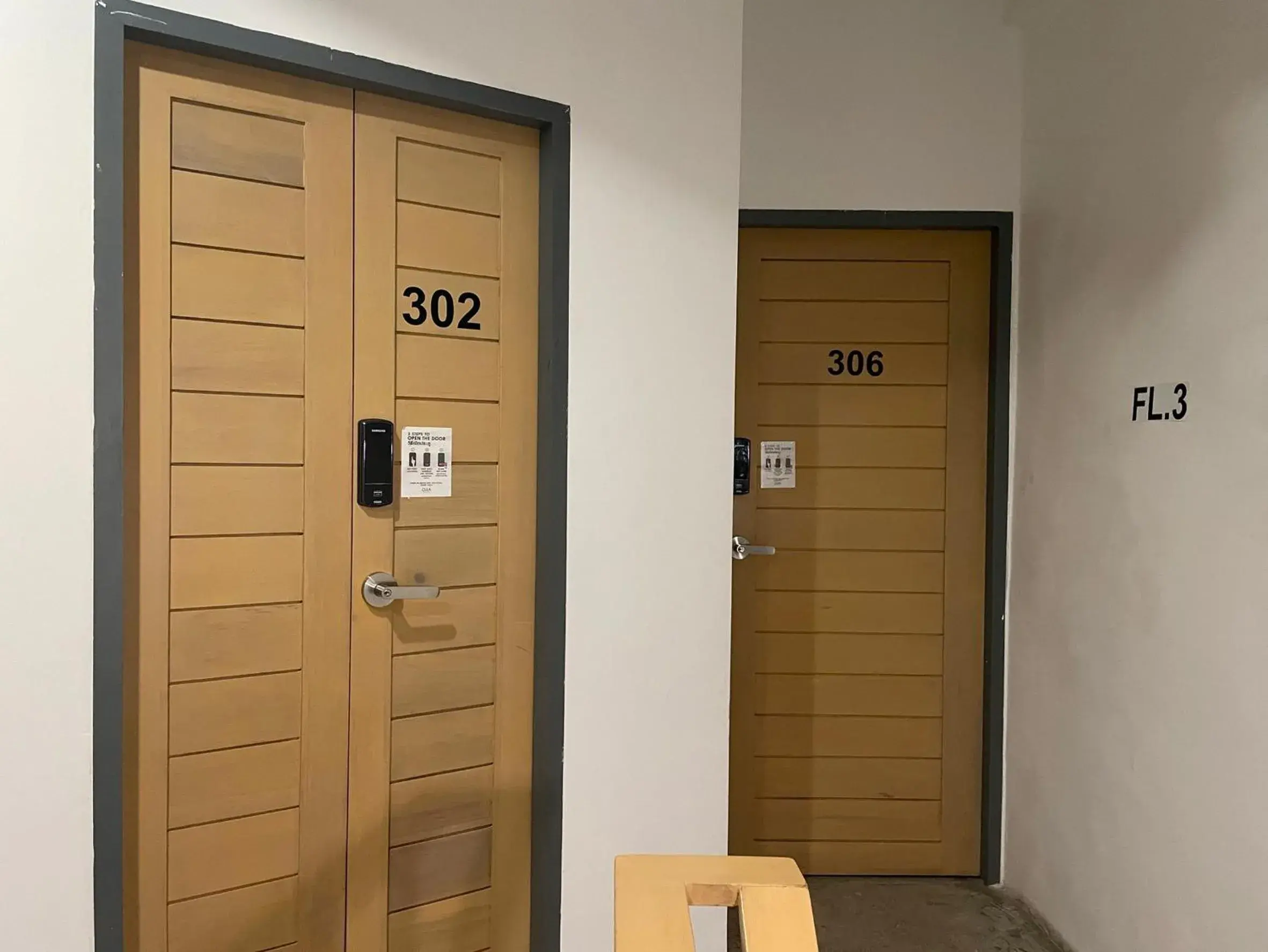 Property building in ORA Hostel Bangkok Property building in ORA Hostel Bangkok