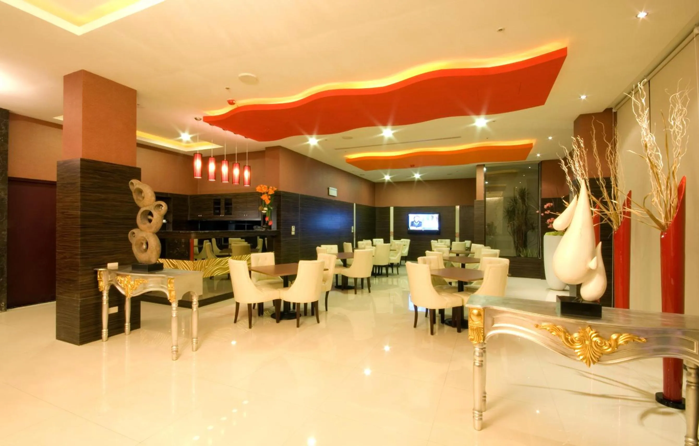 Restaurant/places to eat in Fortune Villa Motel