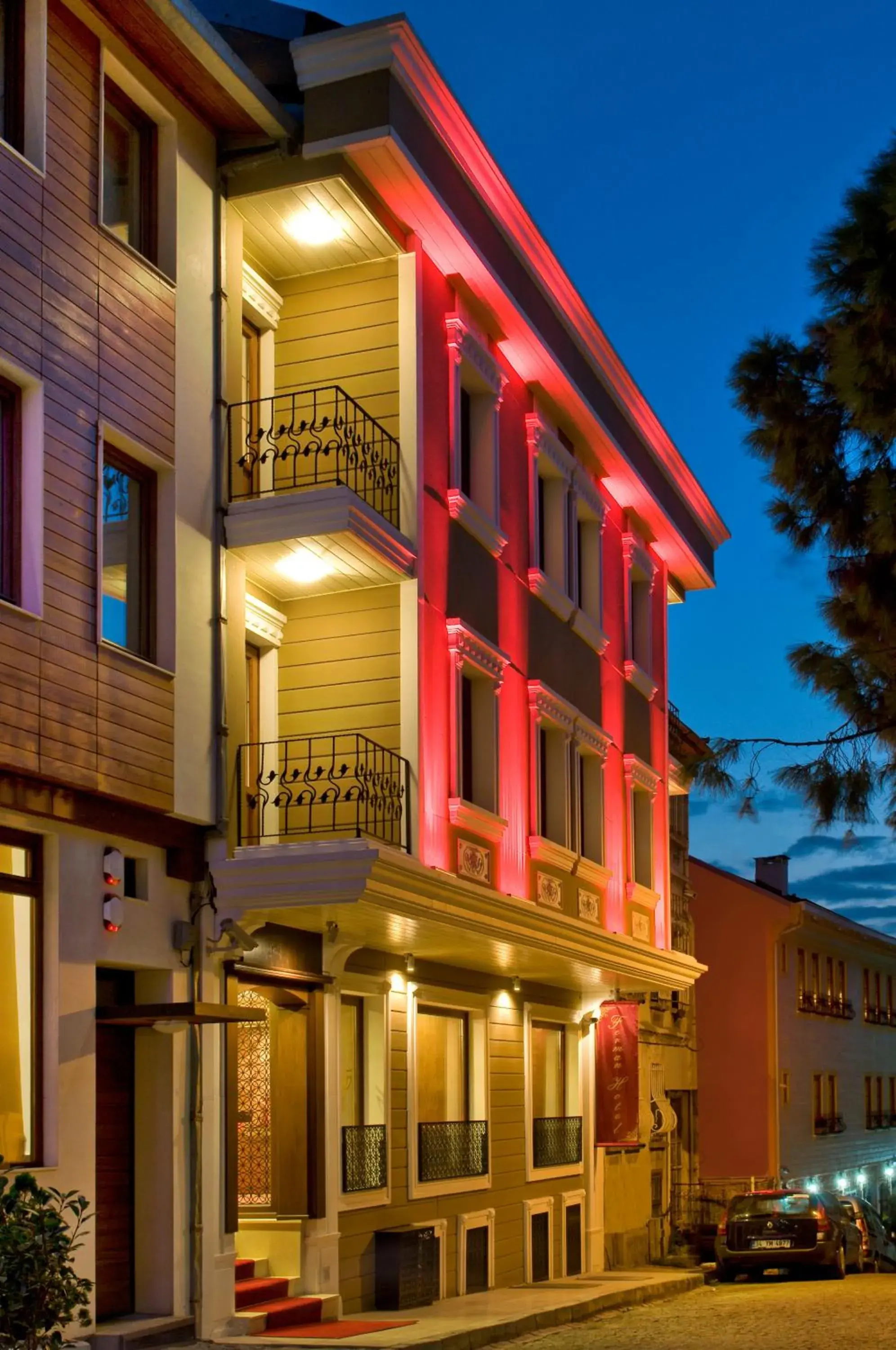 Property building in Ferman Hotel Old City -Special Category Property building in Ferman Hotel Old City -Special Category