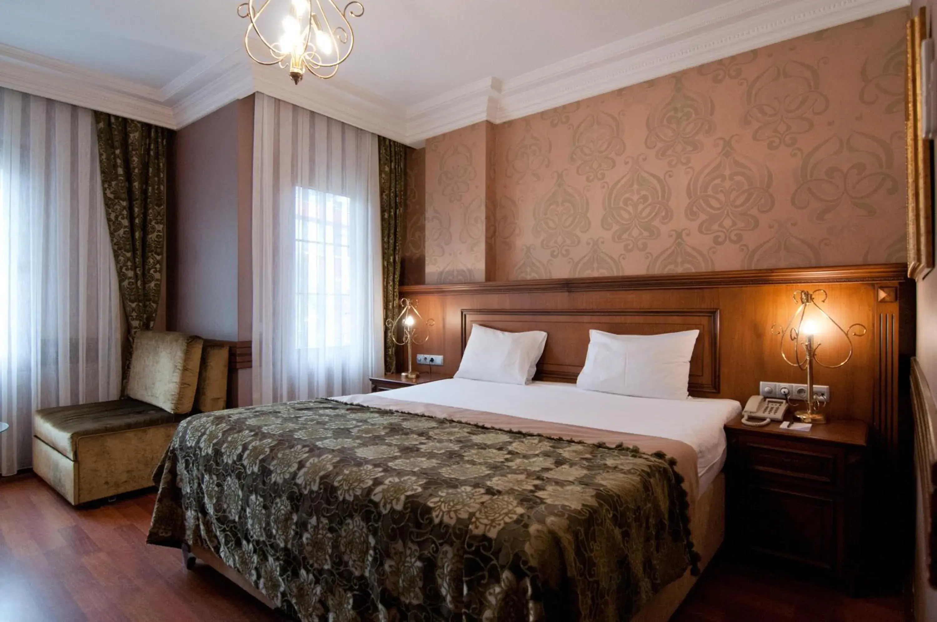 Massage, Bed in Ferman Hotel Old City -Special Category Massage, Bed in Ferman Hotel Old City -Special Category