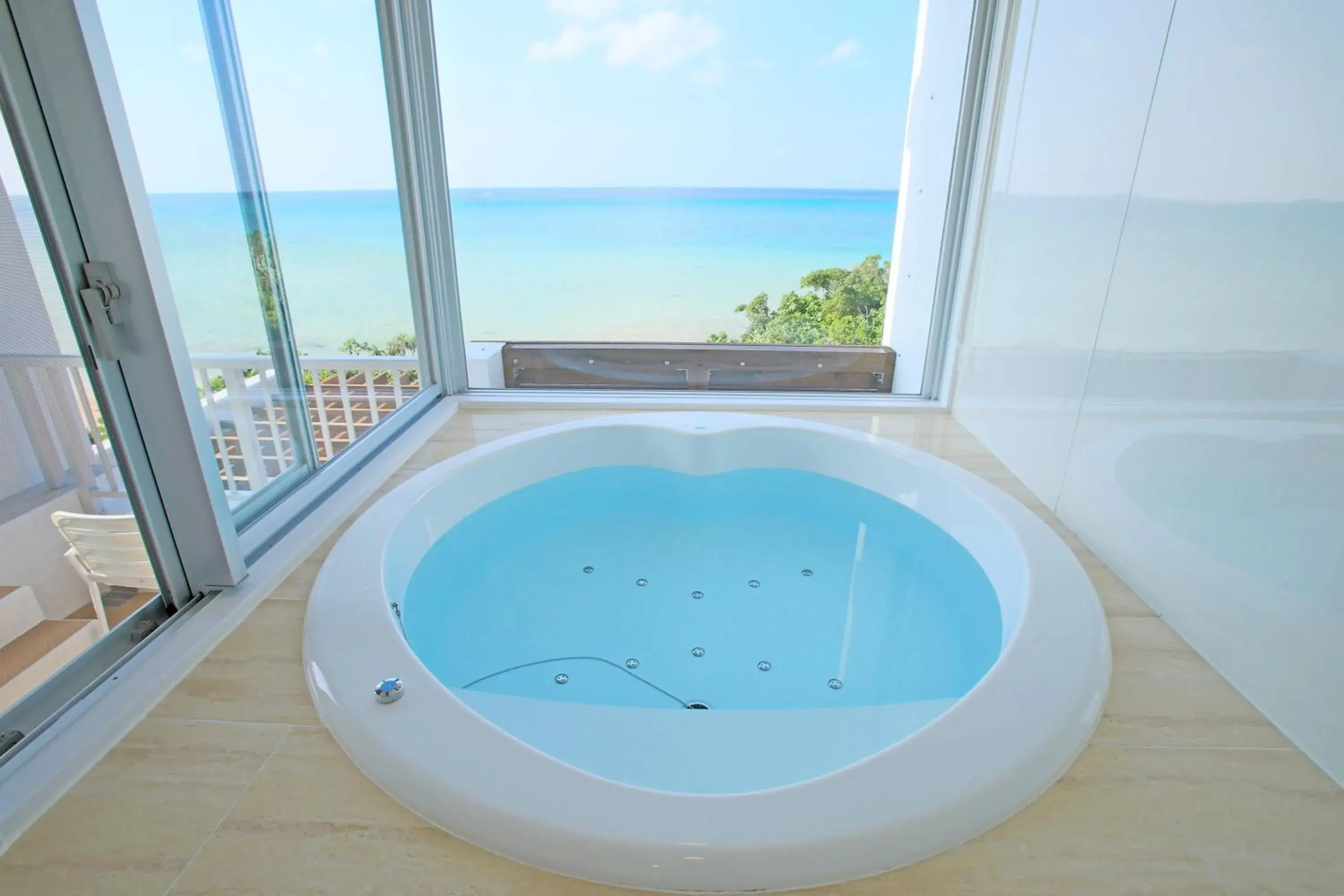 Twin Room with Sea View - single occupancy in Seven Colors Ishigakijima Twin Room with Sea View - single occupancy in Seven Colors Ishigakijima
