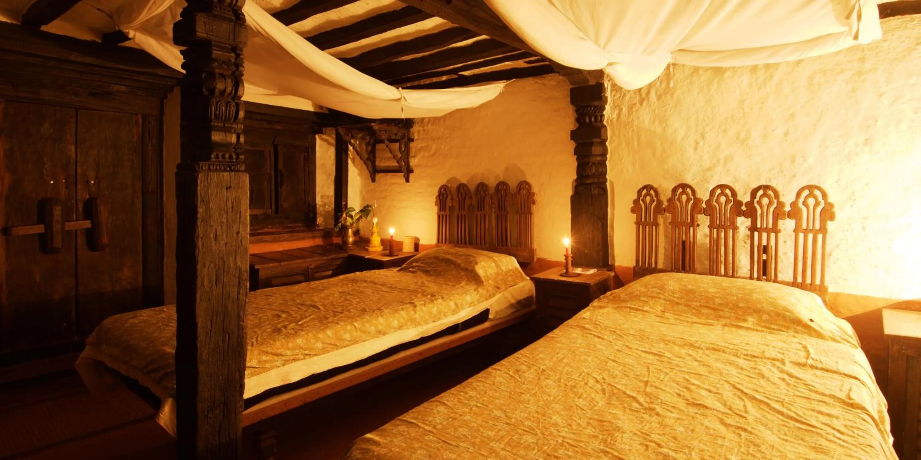 Bedroom, Bed in The Famous Farm