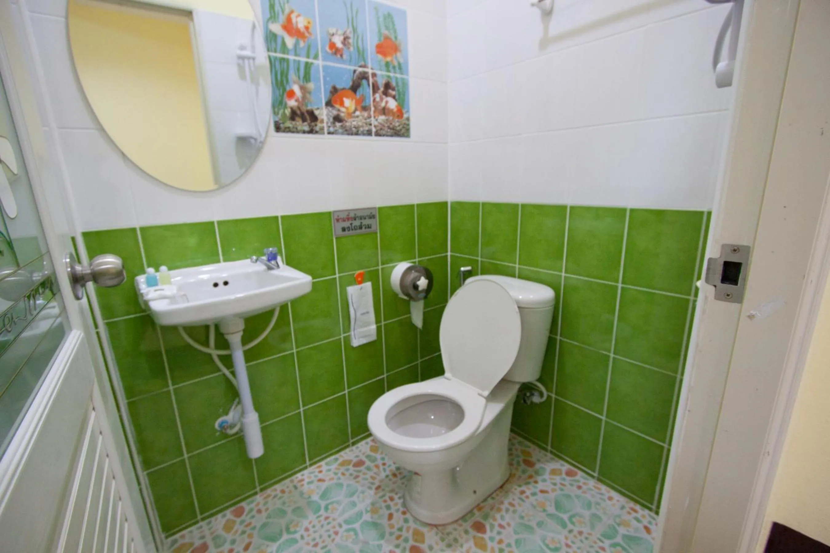Toilet in Bannrommai Sattahip