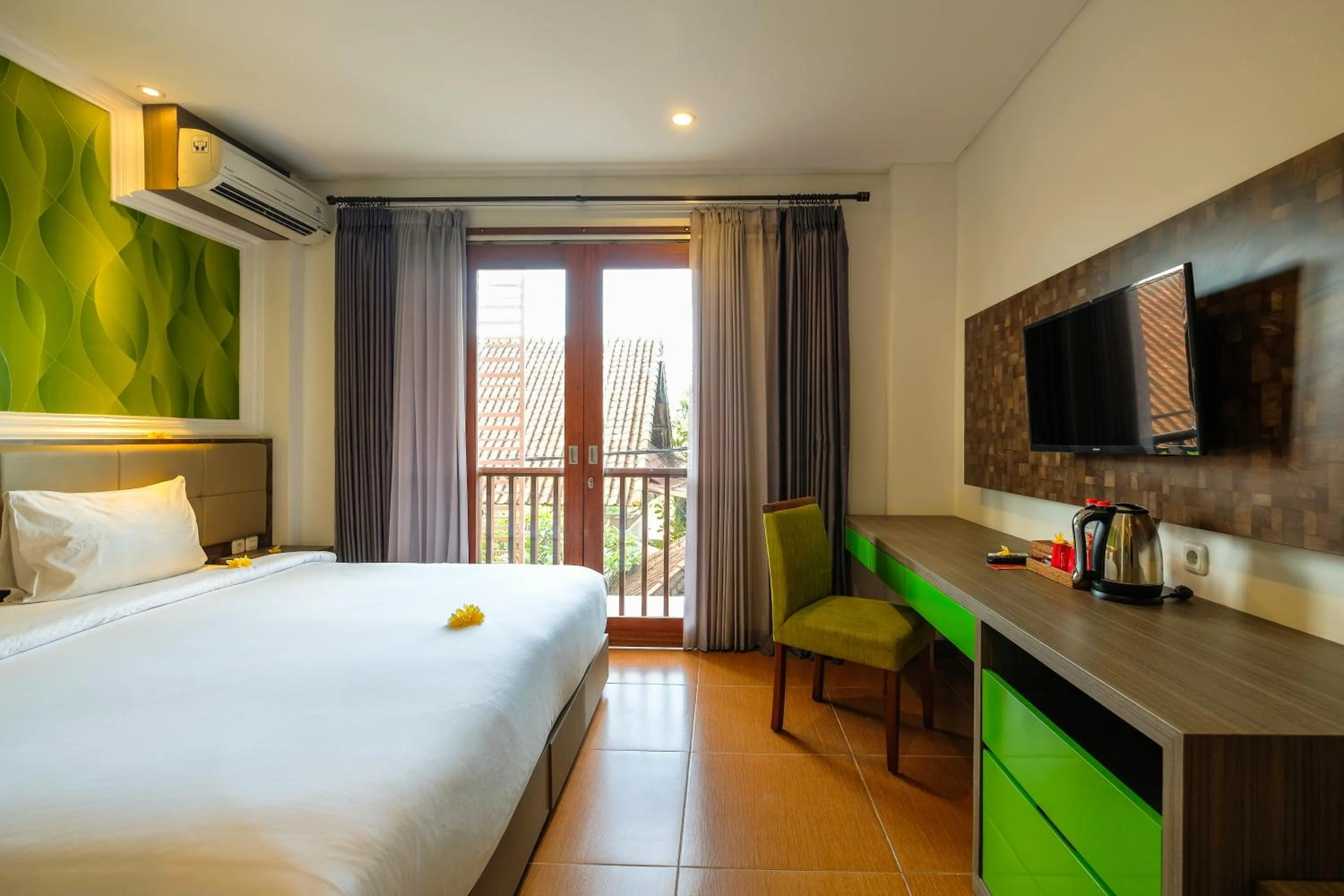 Bed in Papillon Echo Beach