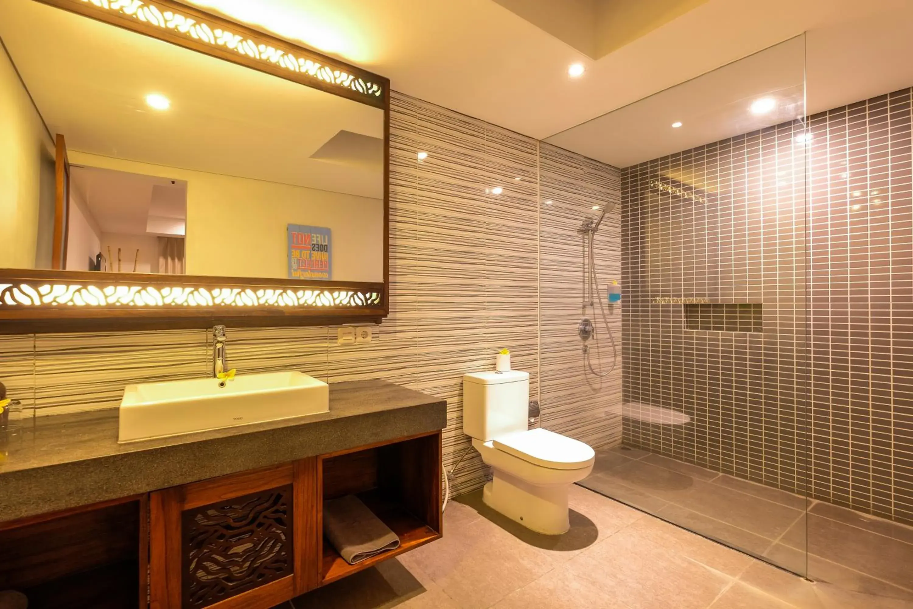 Papillon Echo Beach Papillon Echo Beach