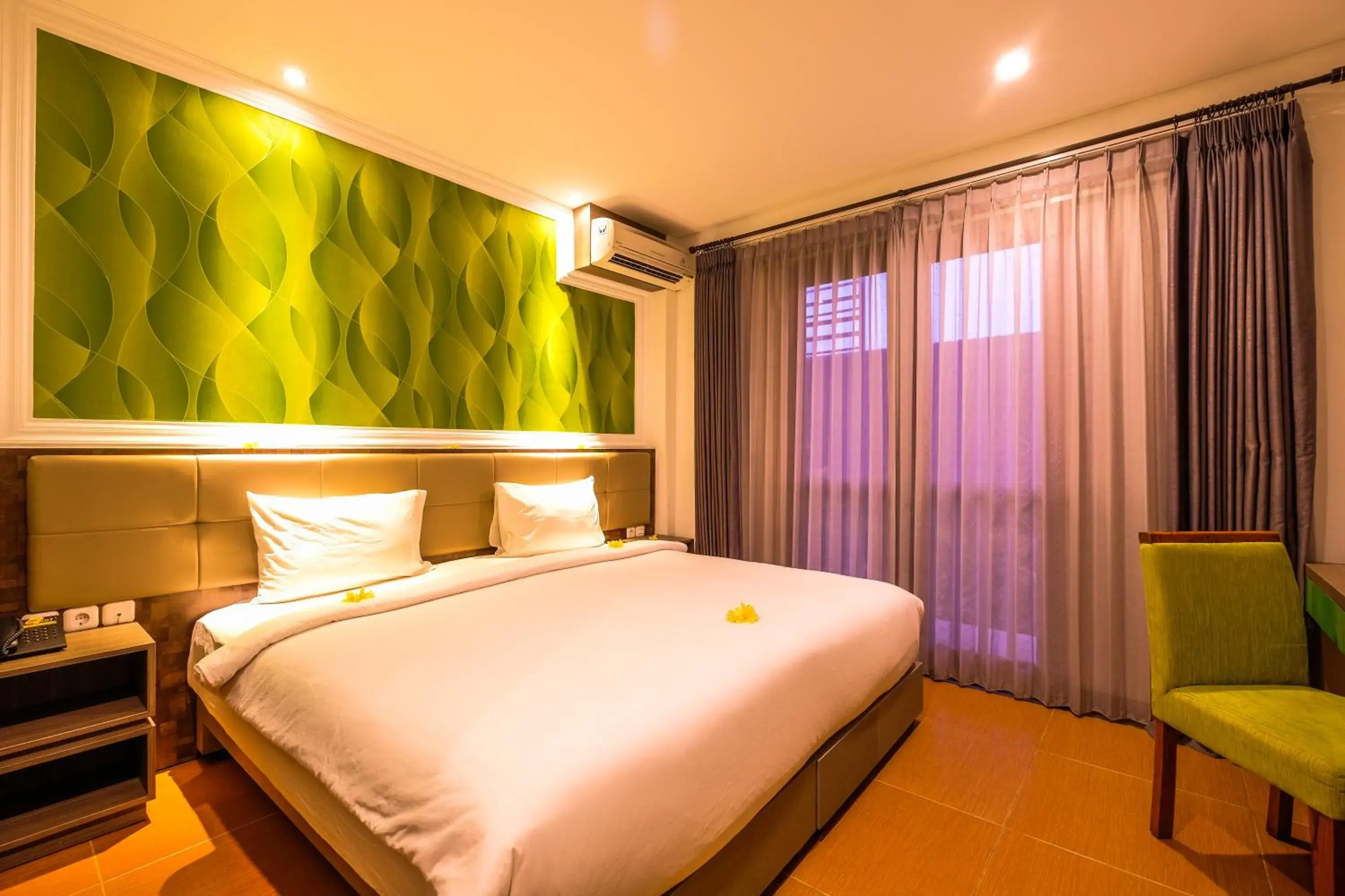 Bed in Papillon Echo Beach Bed in Papillon Echo Beach