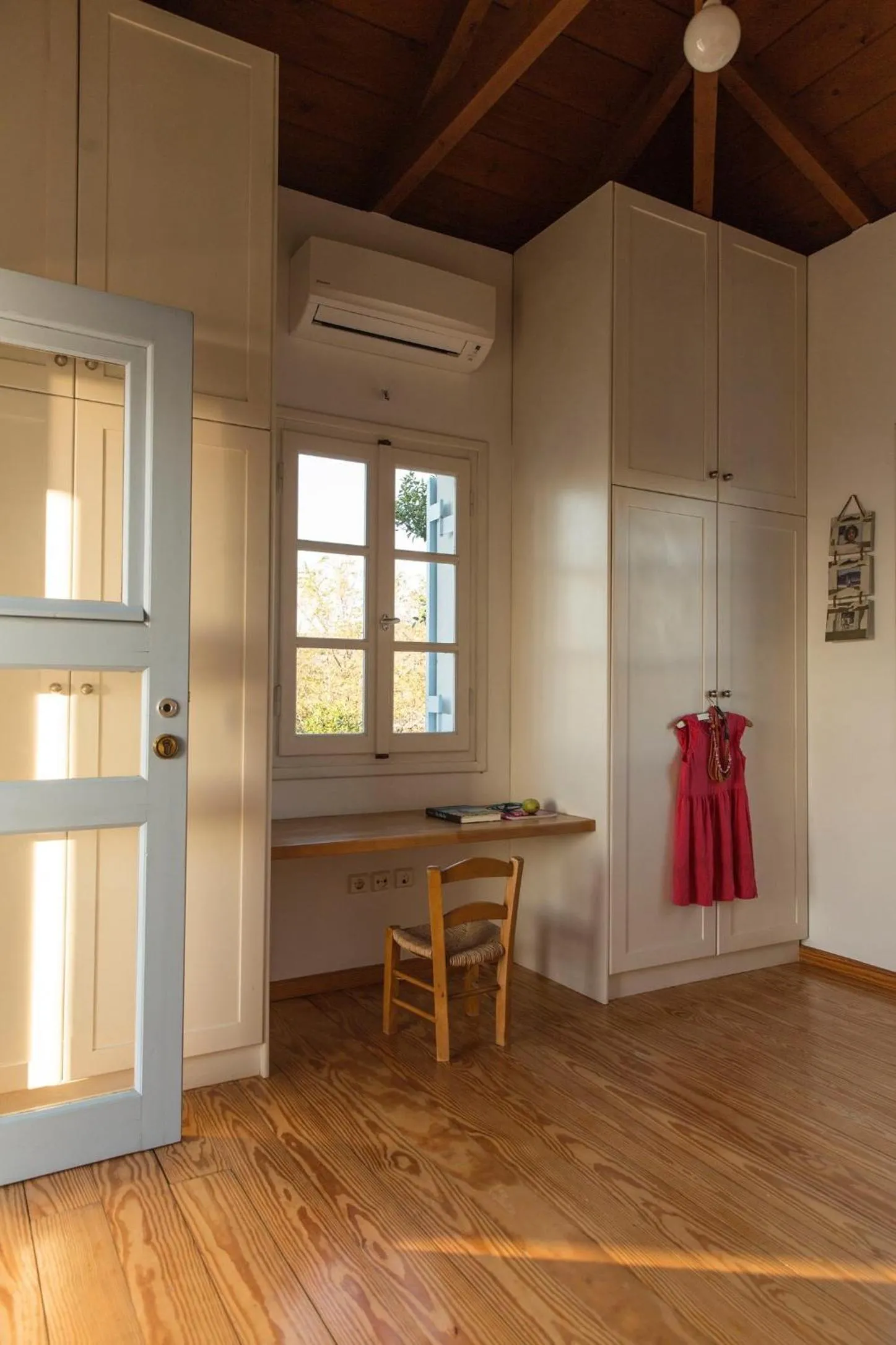 Bedroom in Sea View Pool Villa with Independent Guest house