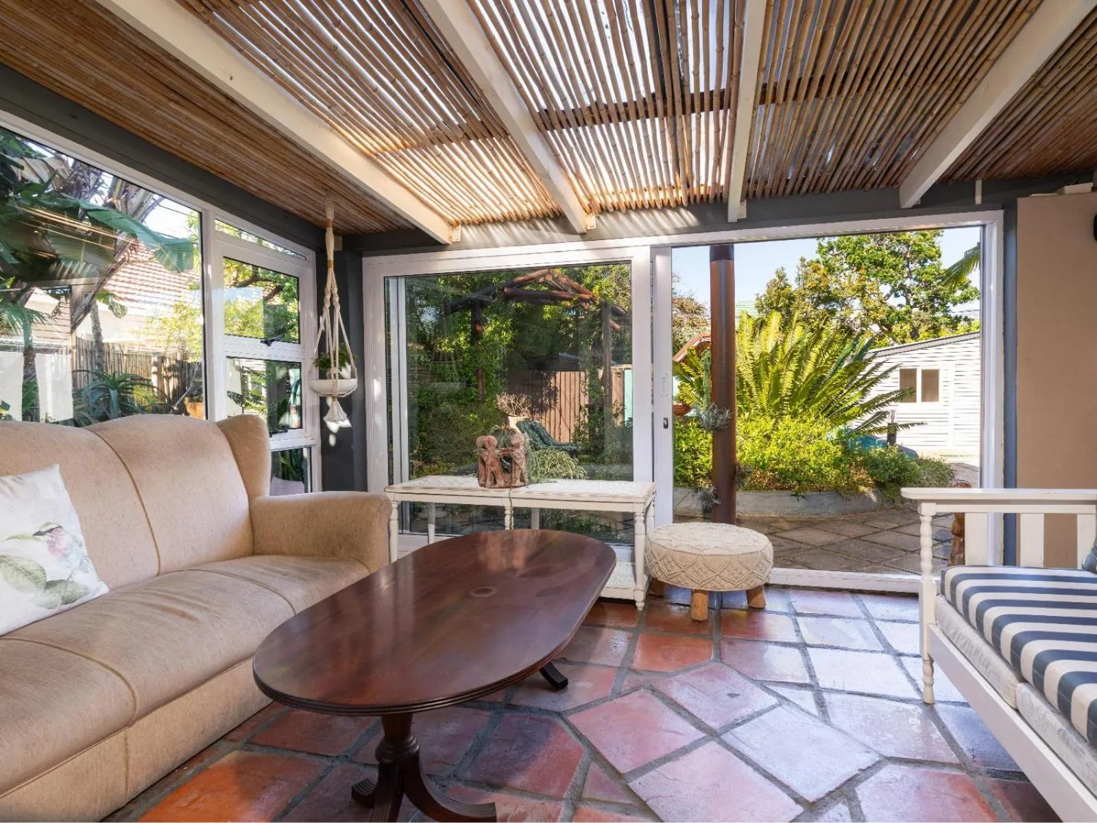 Balcony/Terrace in Inn-Style