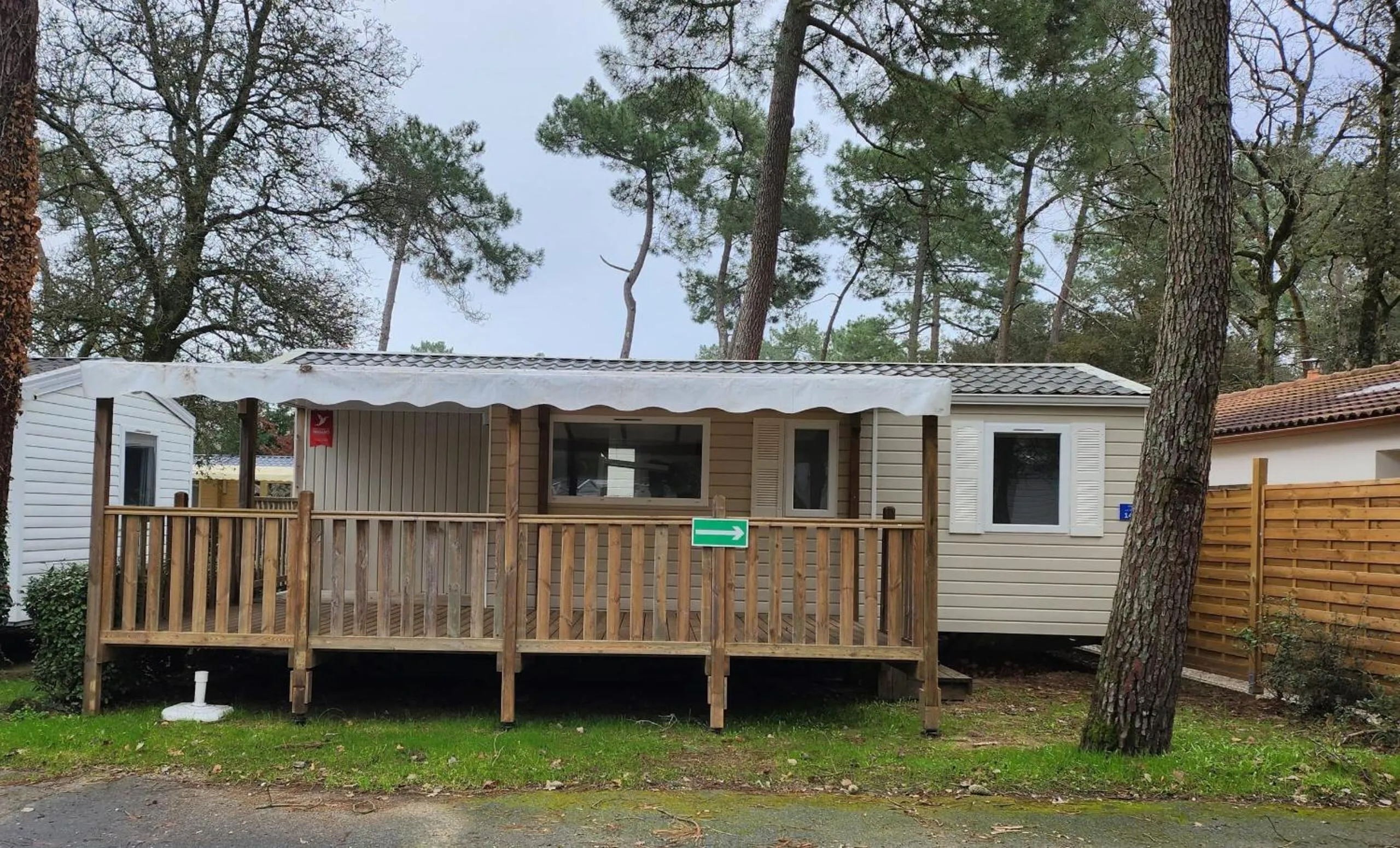 Property building in Camping Les Dunes