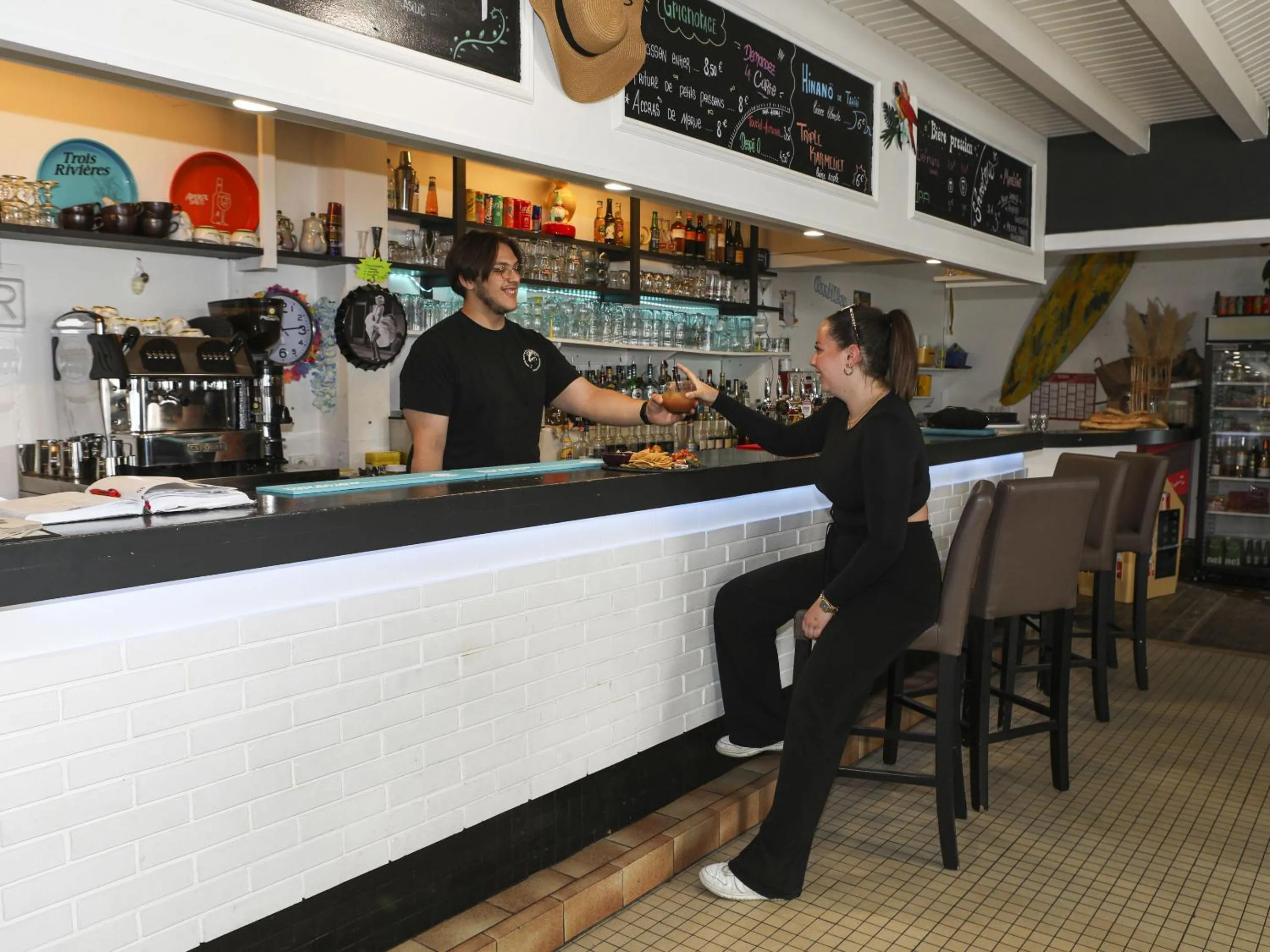 Lounge or bar in Camping Les Dunes