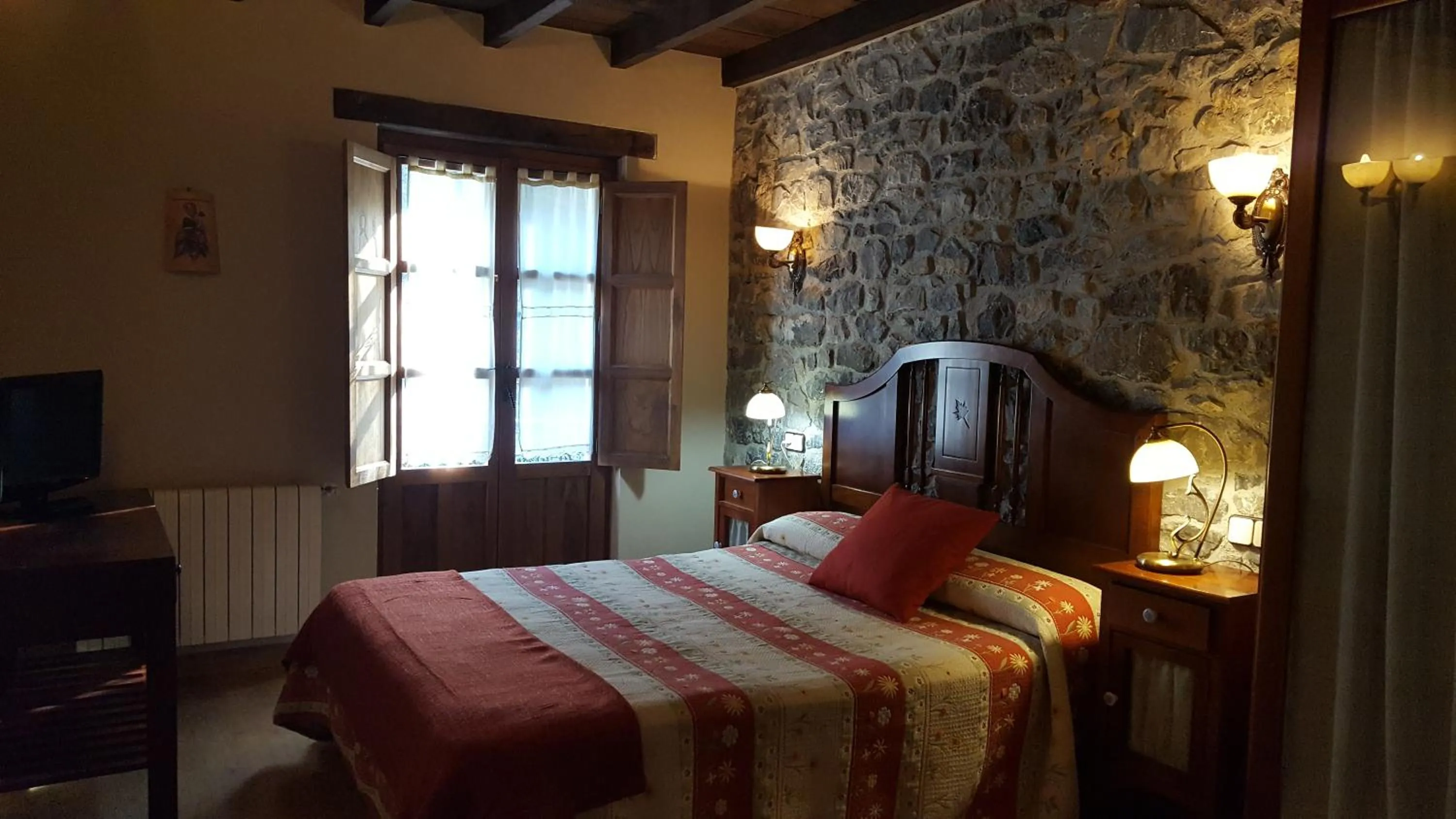 Bed in Hotel Rural Casa Cueto