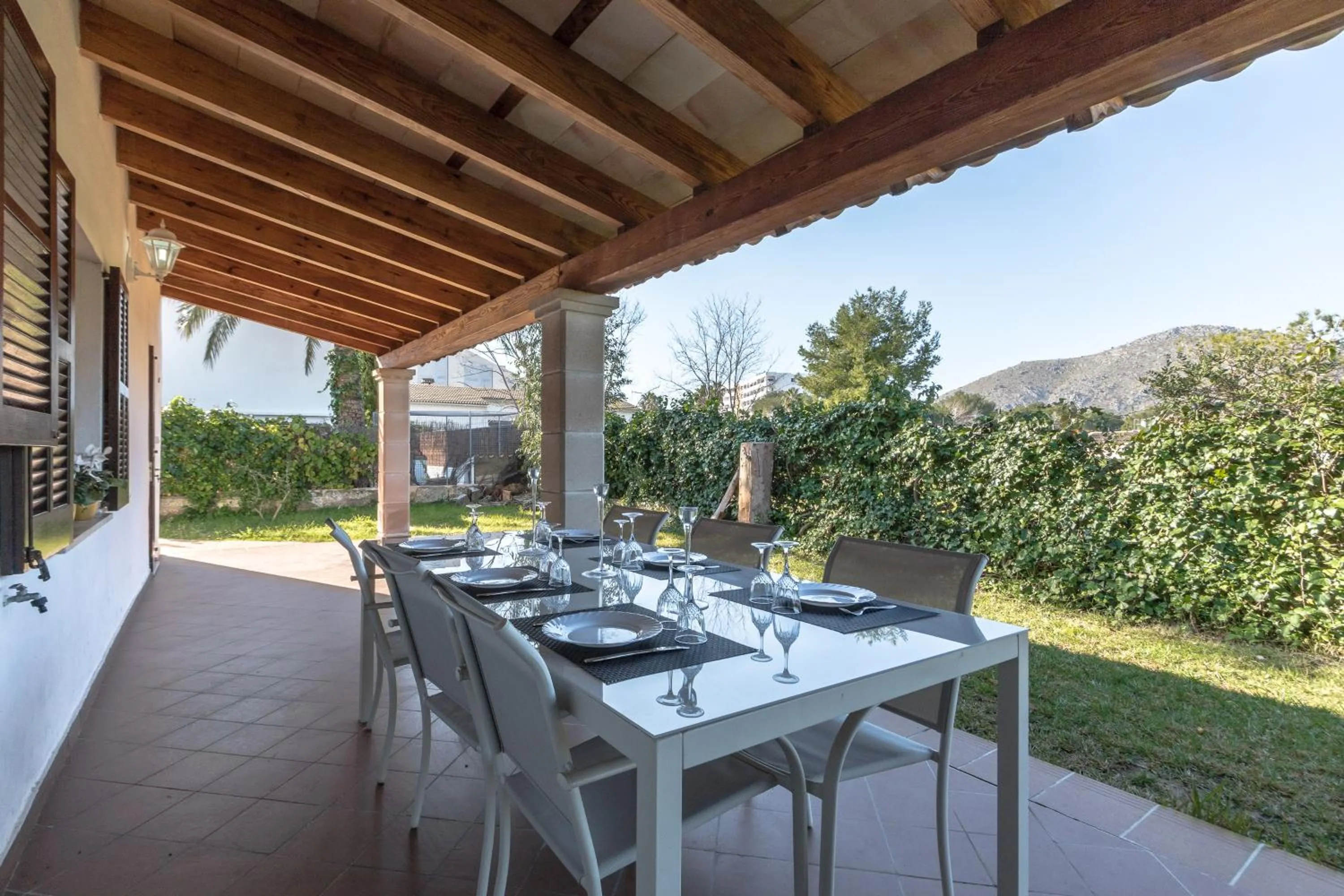 Chalet Falcó with Private Pool and Garden