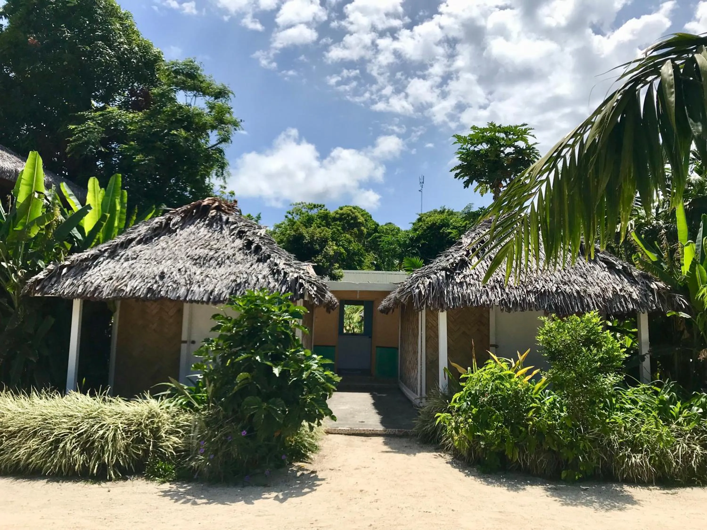 Tanna Evergreen Resort & Tours