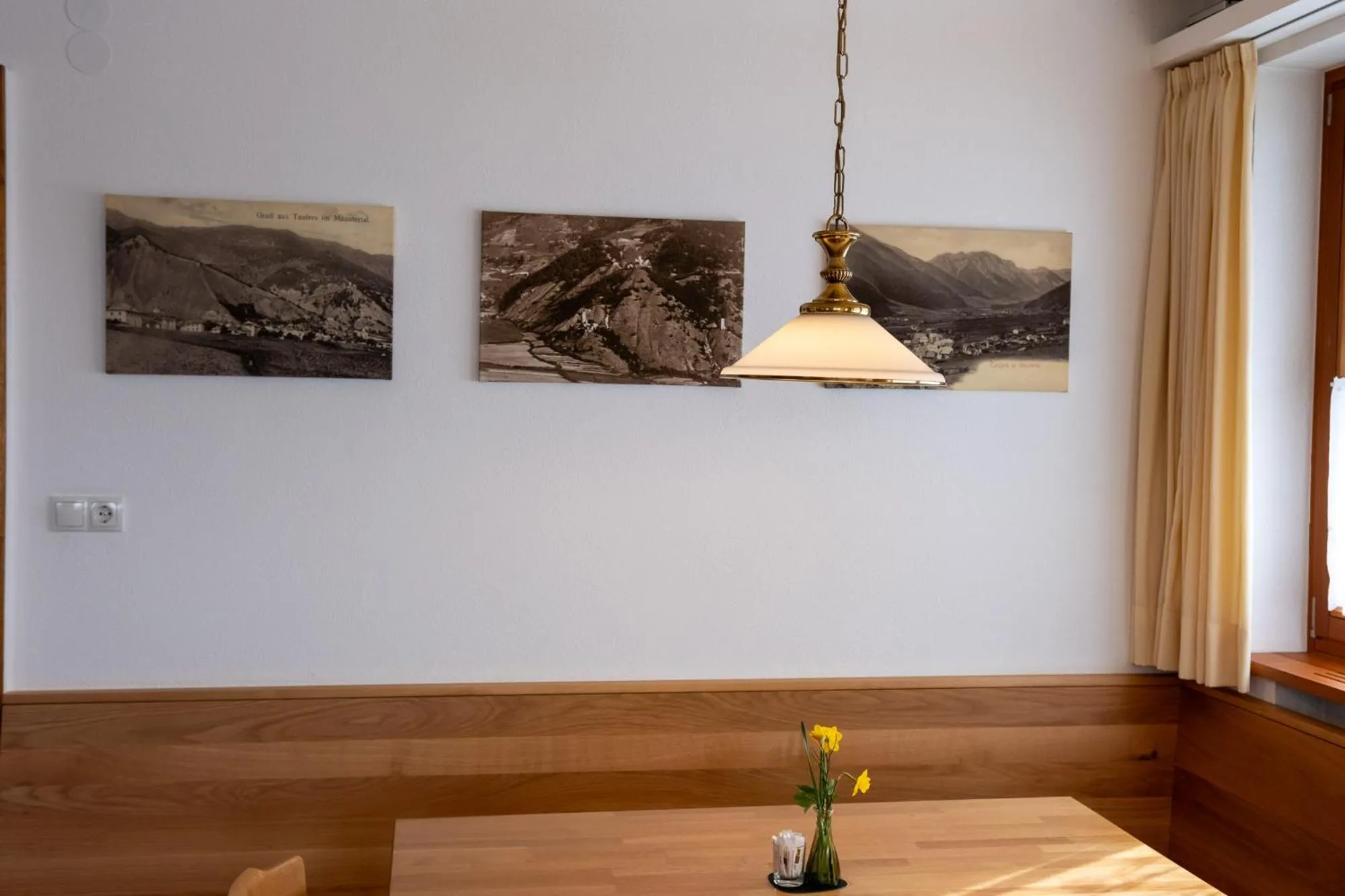 Restaurant/places to eat in Hotel Chavalatsch