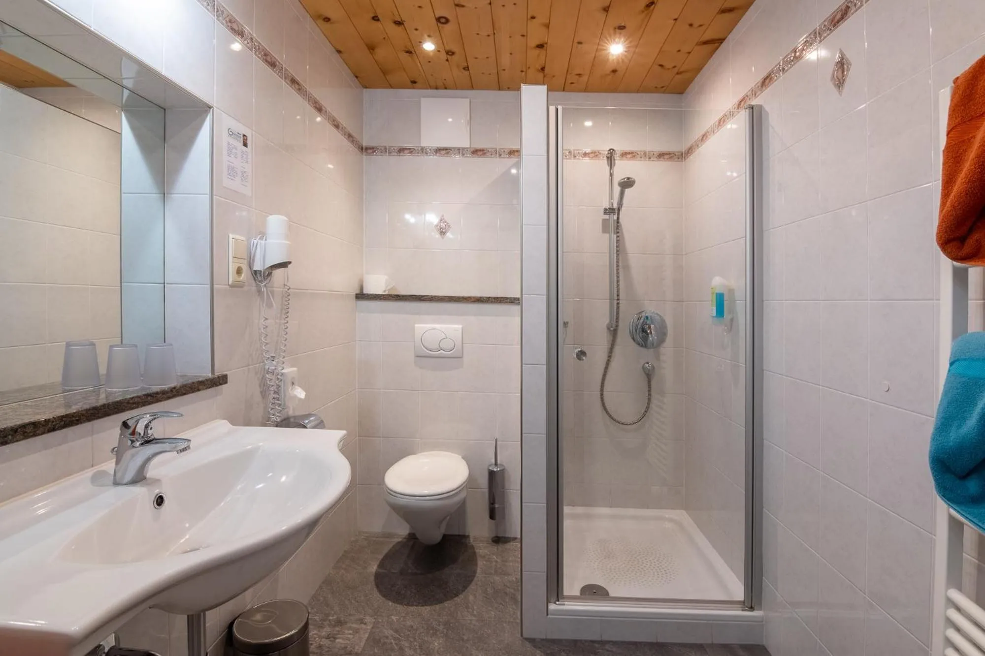 Bathroom in Hotel Chavalatsch