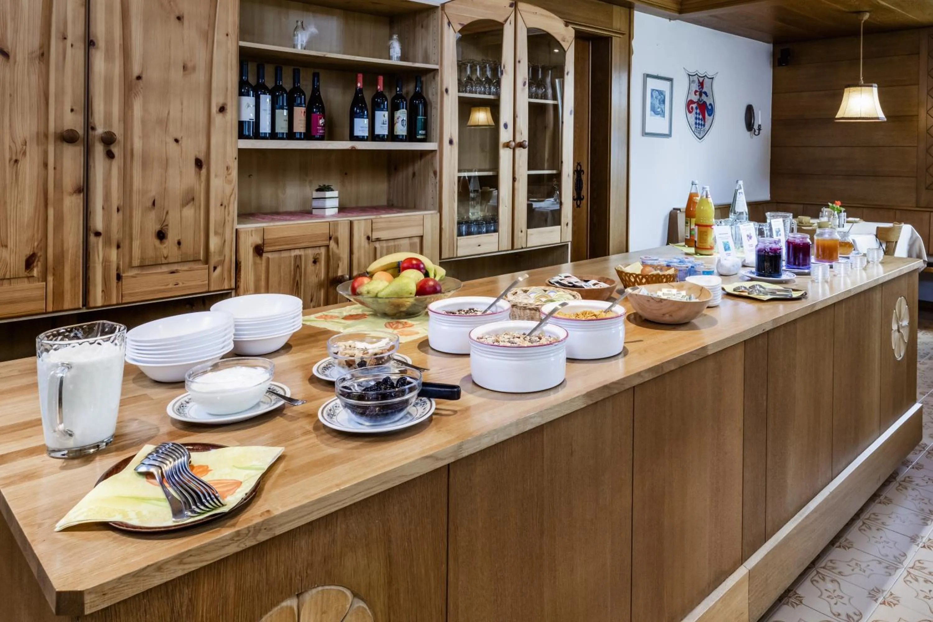 Breakfast in Hotel Chavalatsch