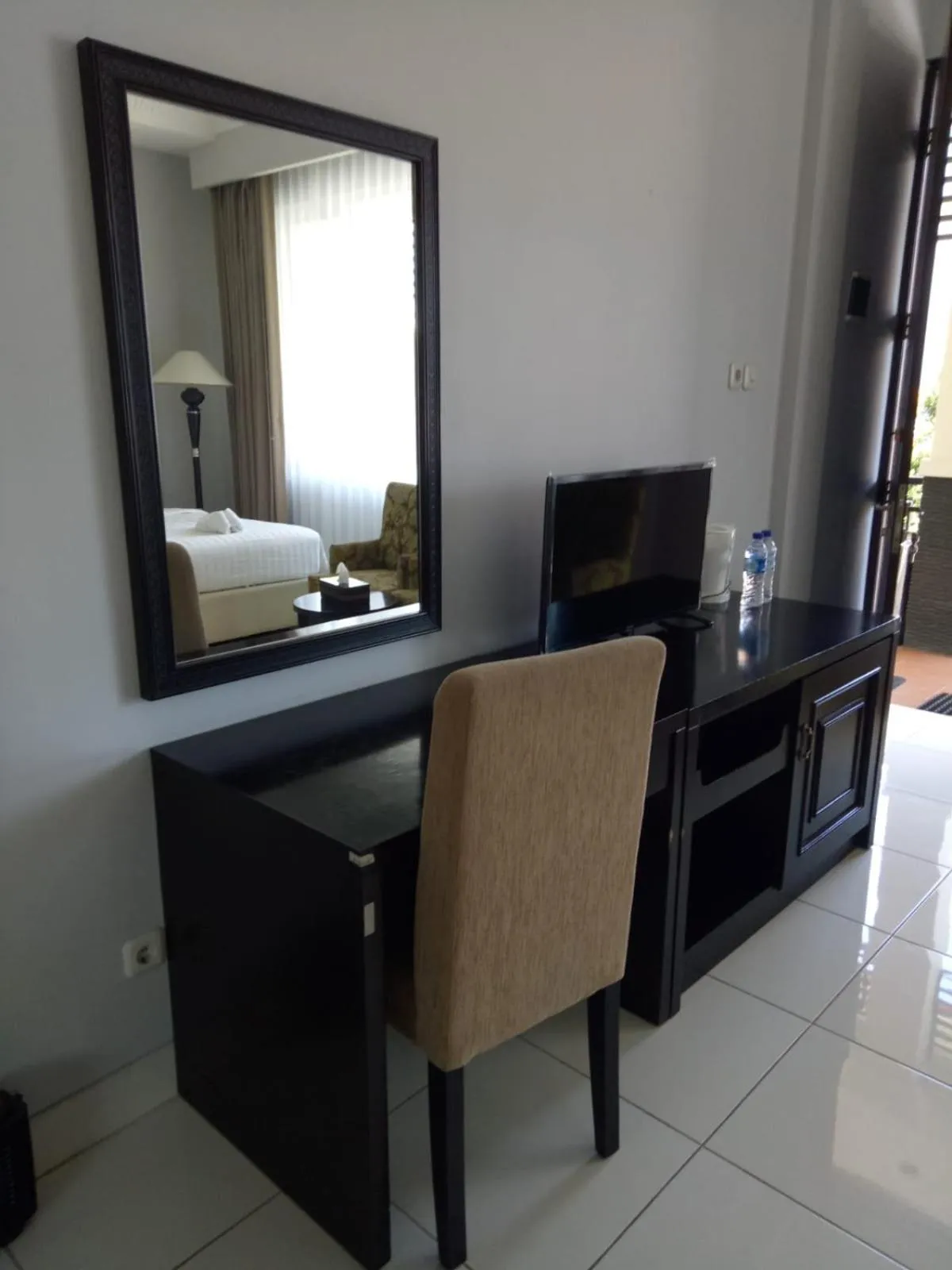 hair dresser, Bed in Hotel Sindha