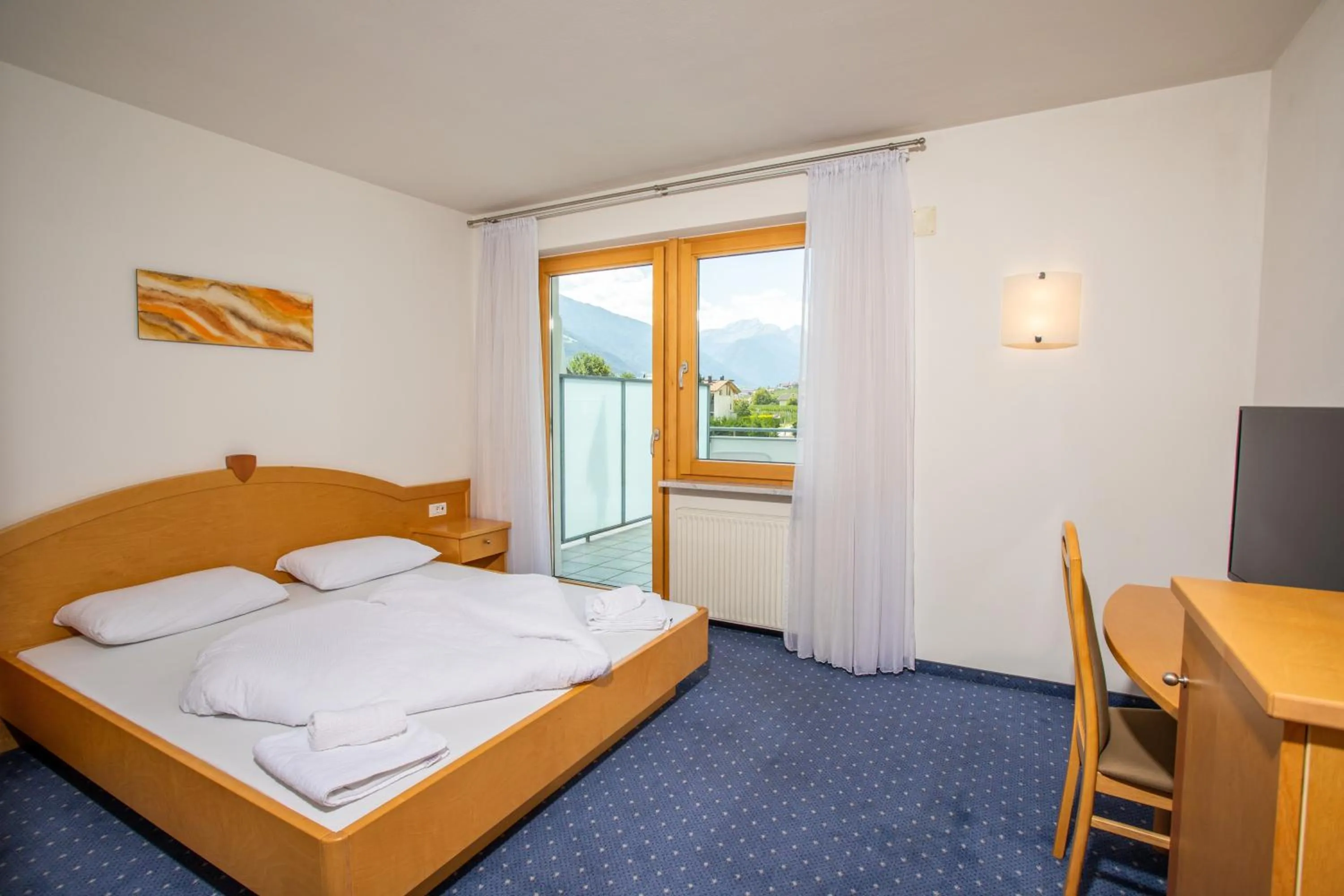 Photo of the whole room, Bed in Bad Kochenmoos