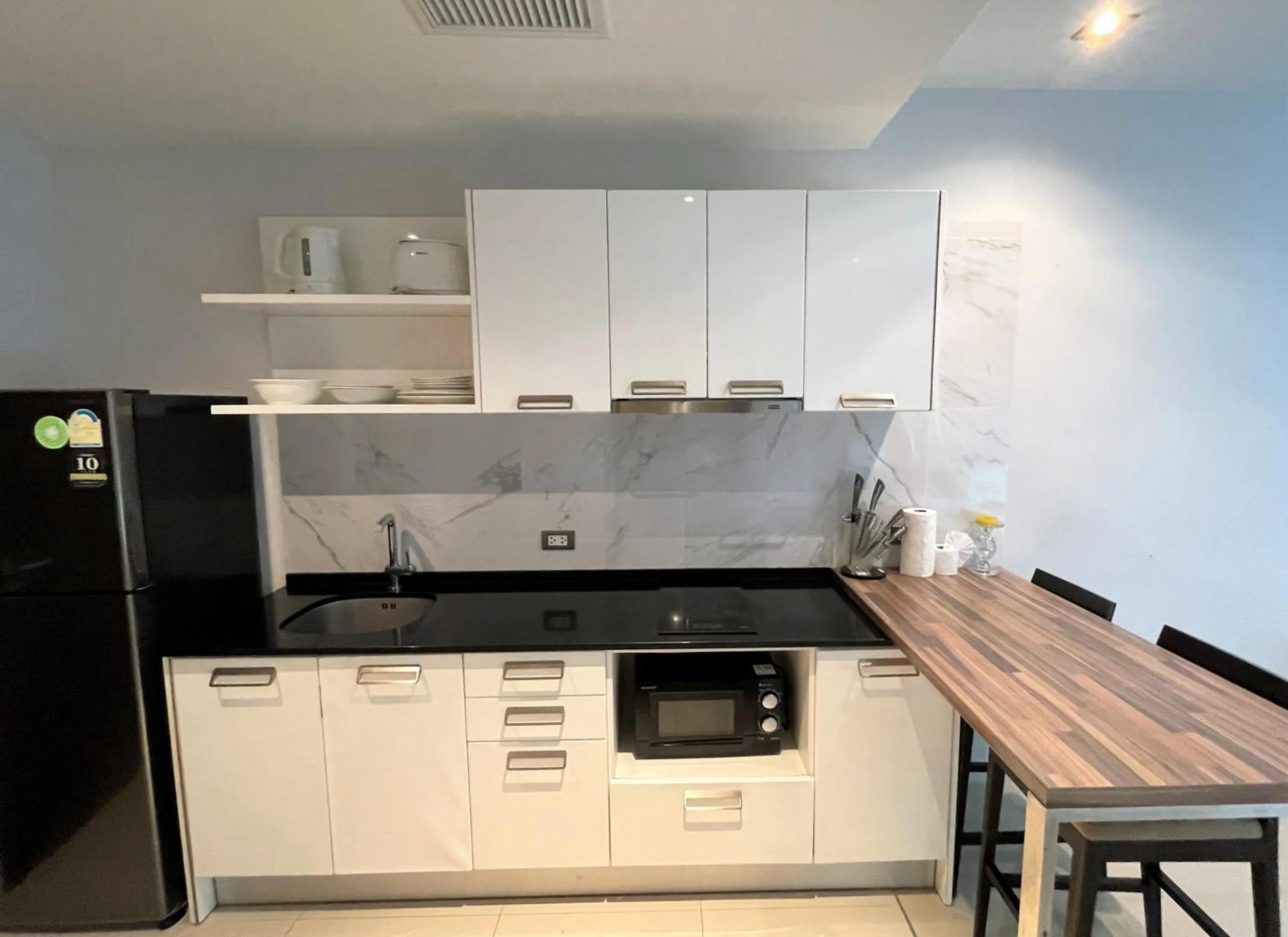 Emerald Terrace Apartments by Lofty