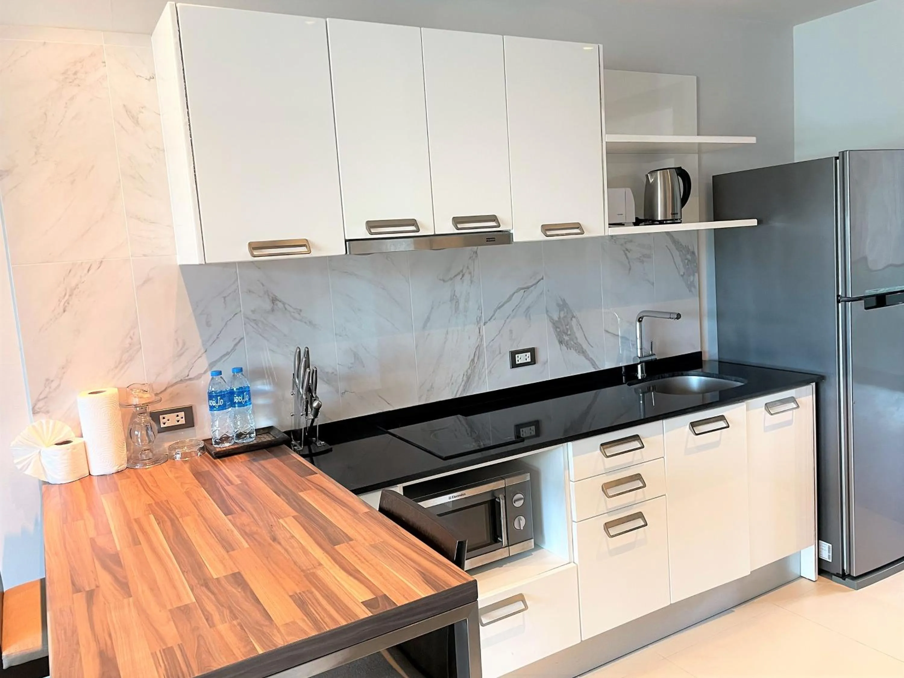 Emerald Terrace Apartments by Lofty