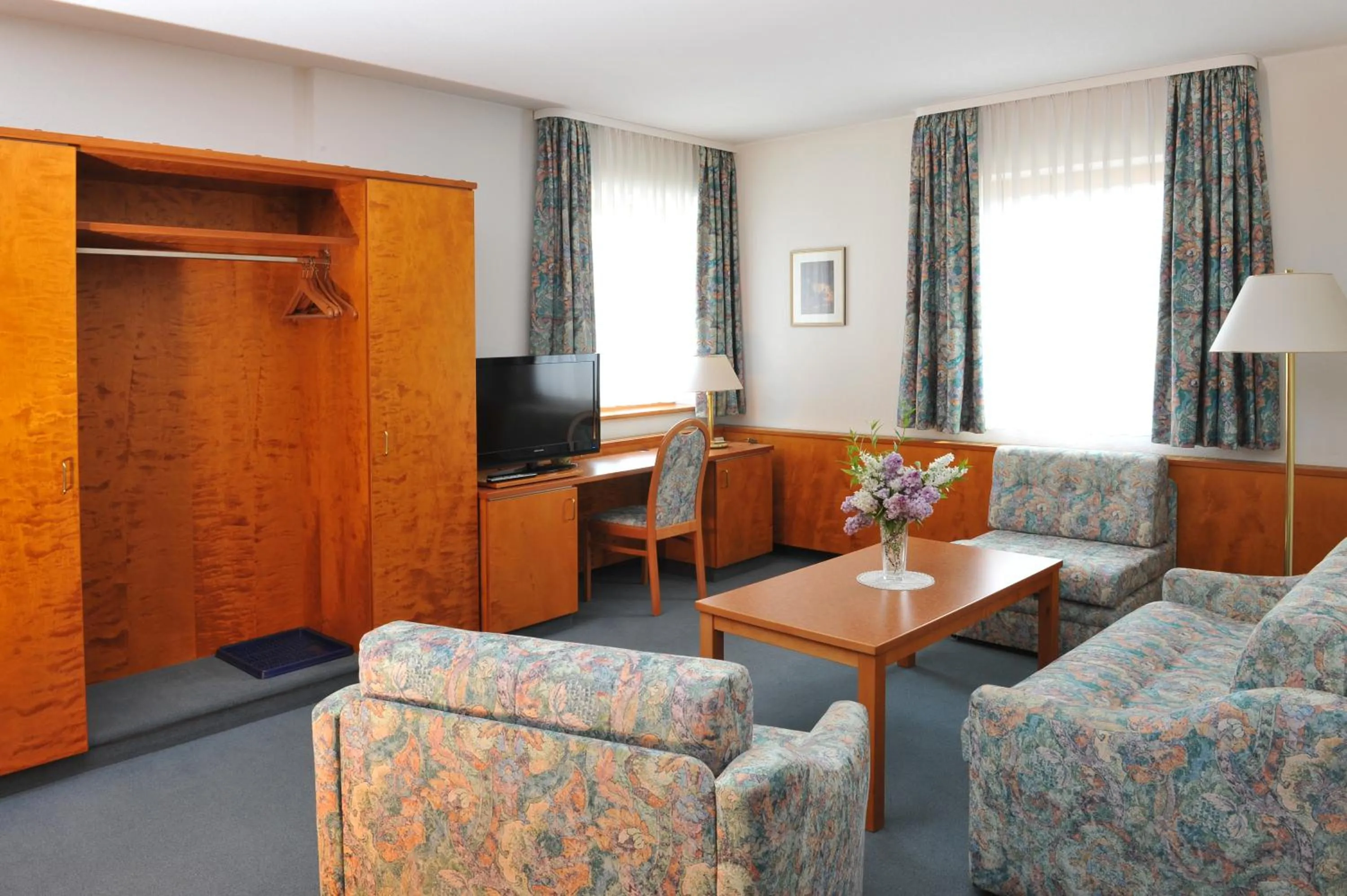 Photo of the whole room in Hotel Grüner Baum