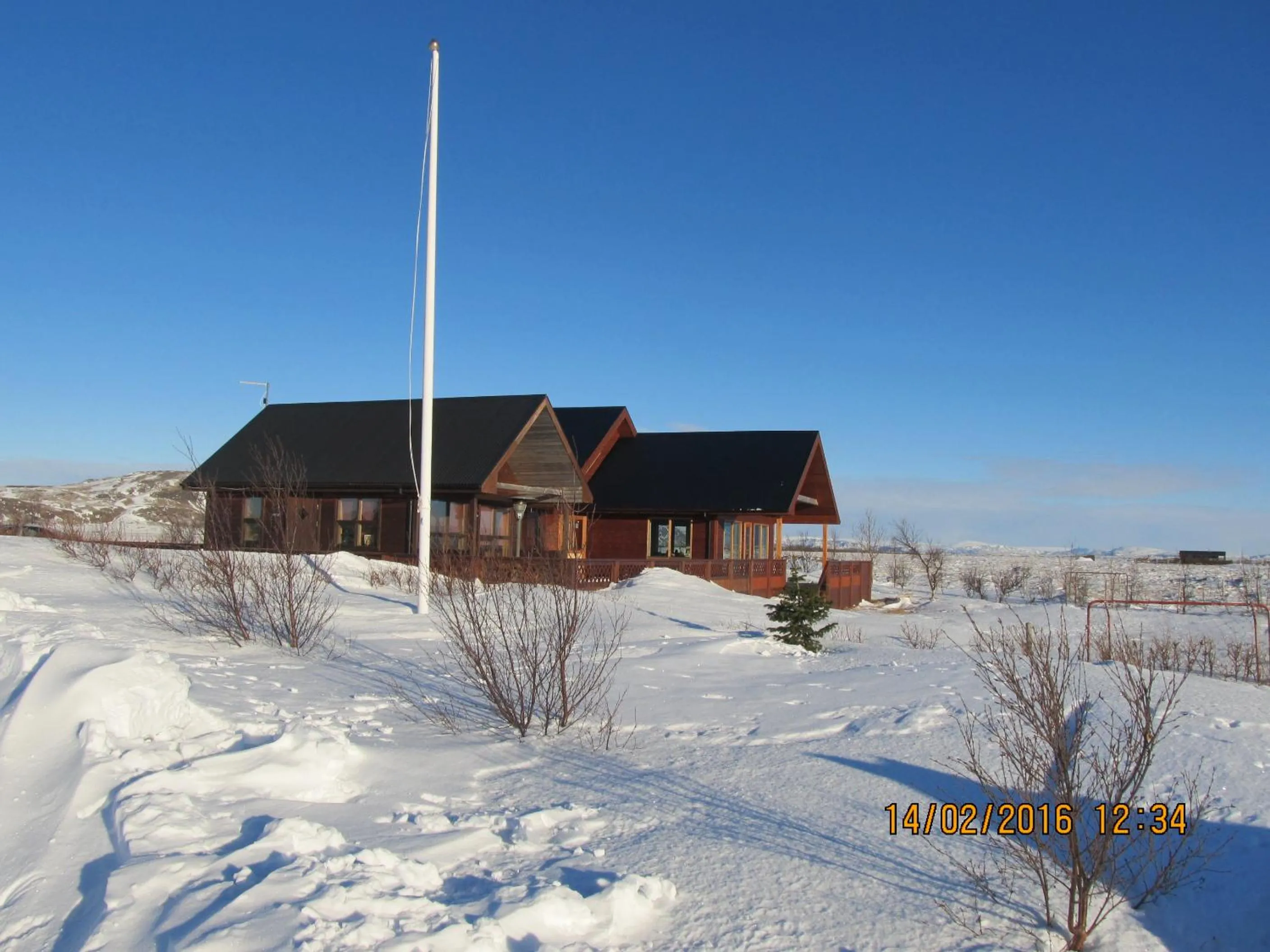 Property building in Borgarbæli