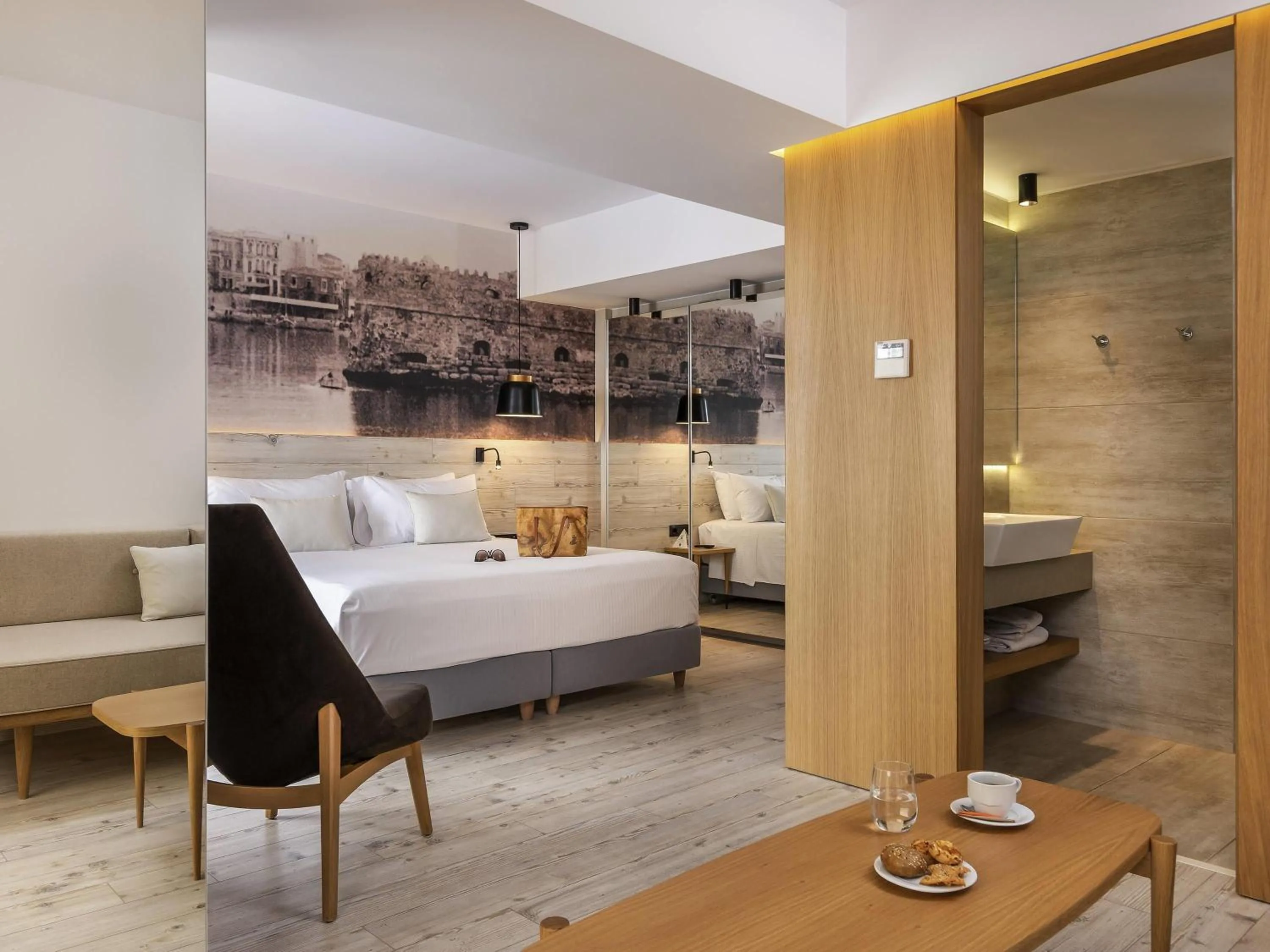 Bedroom, Bed in Ibis Styles Heraklion Central