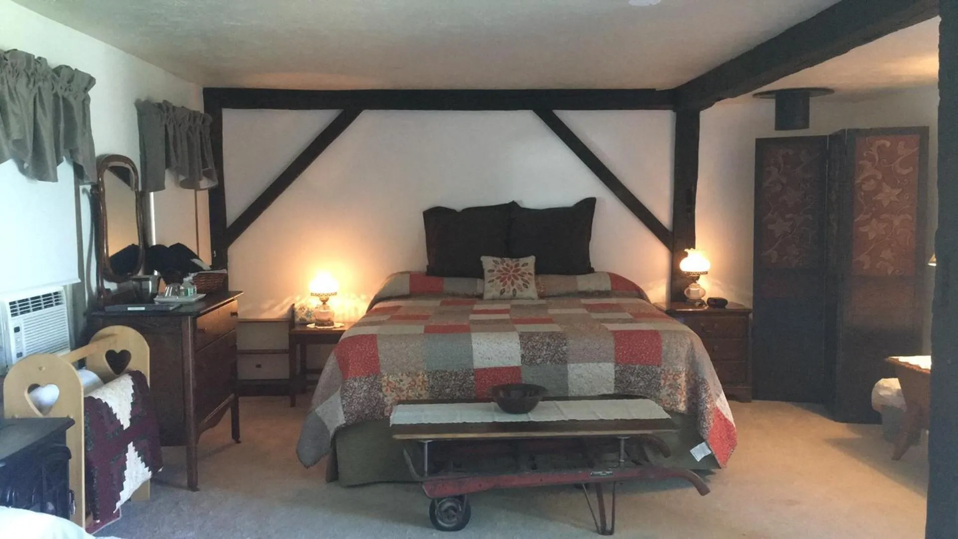 Bed in Timber Post Bed & Breakfast