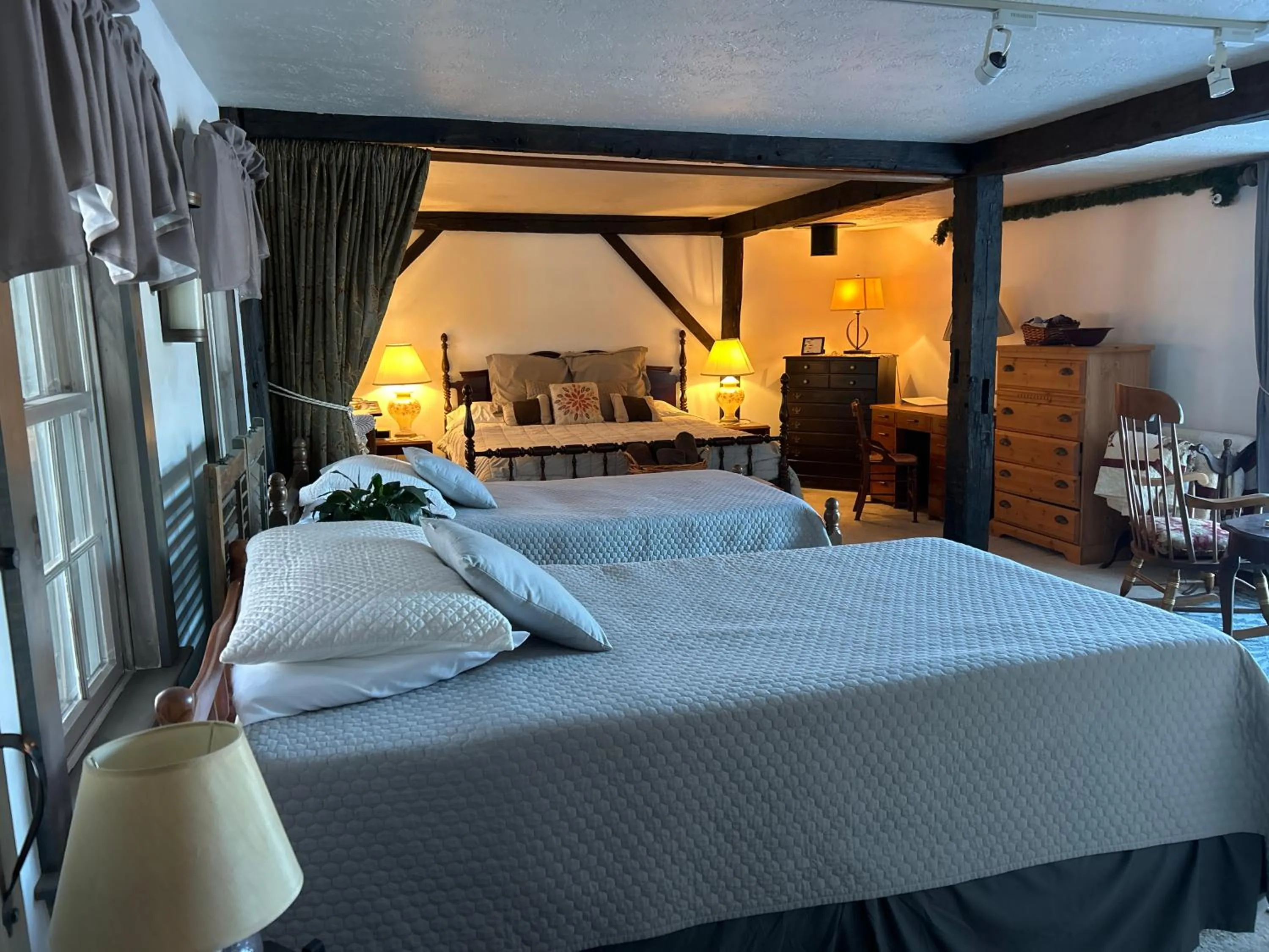 Bed in Timber Post Bed & Breakfast