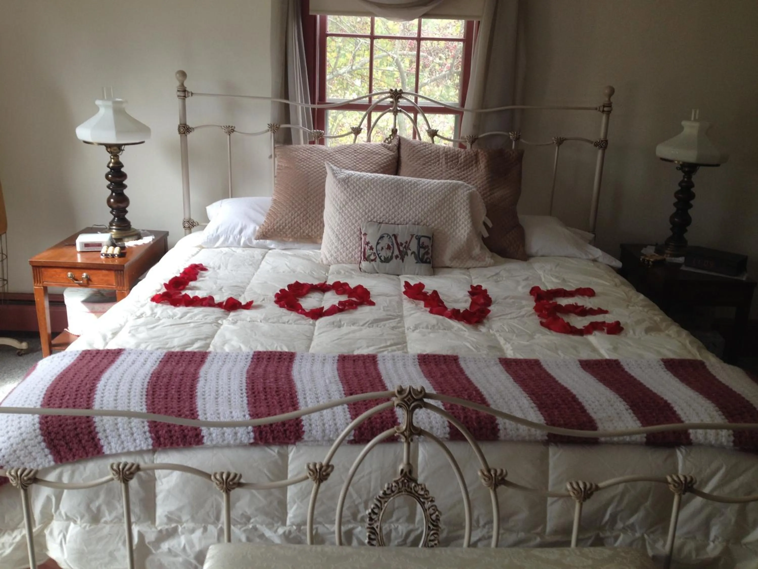 Bedroom, Bed in Timber Post Bed & Breakfast