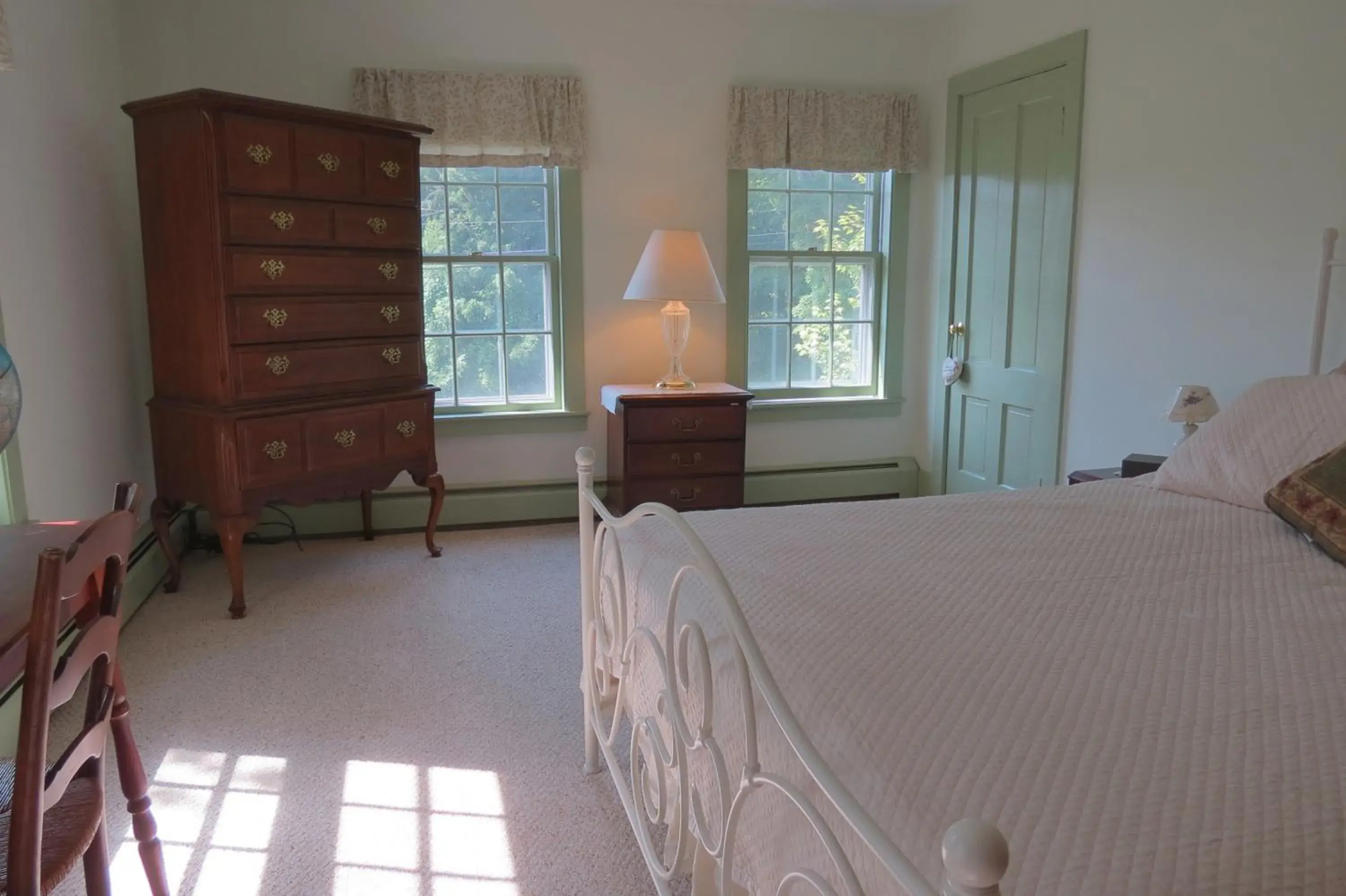 Deluxe Double Room in Timber Post Bed & Breakfast Deluxe Double Room in Timber Post Bed & Breakfast