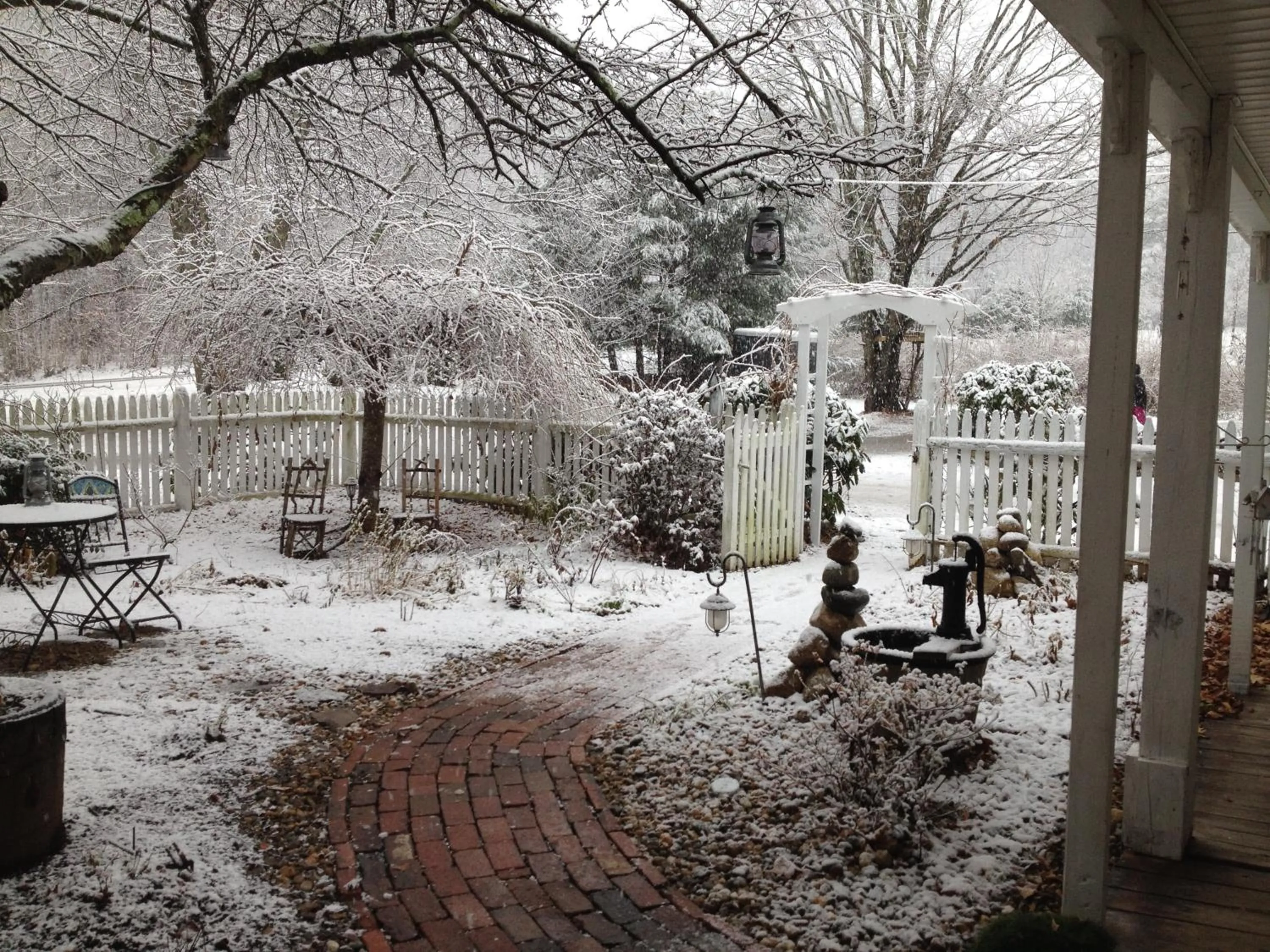 Winter in Timber Post Bed & Breakfast