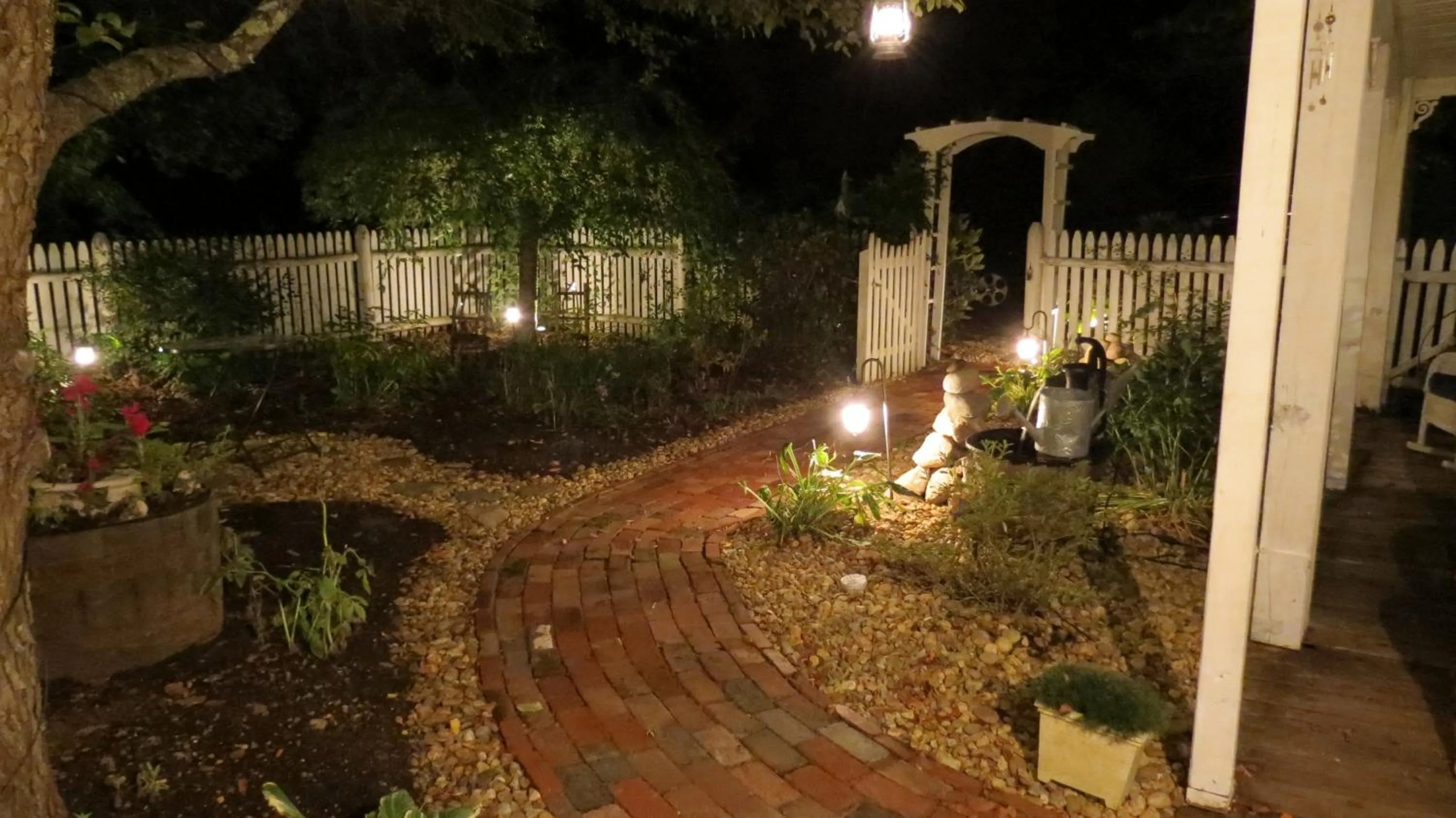 Night in Timber Post Bed & Breakfast