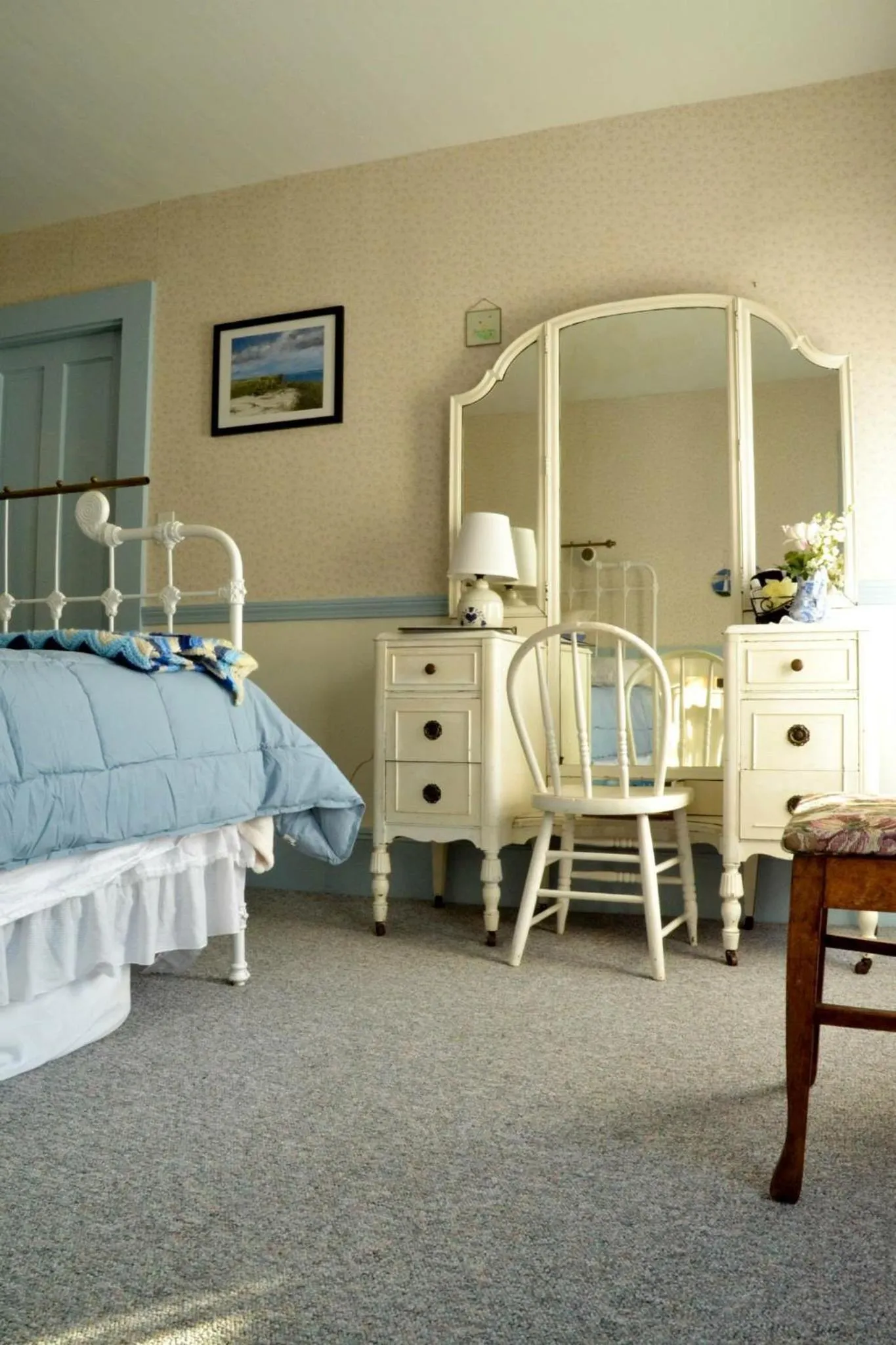 Photo of the whole room, Bed in Timber Post Bed & Breakfast