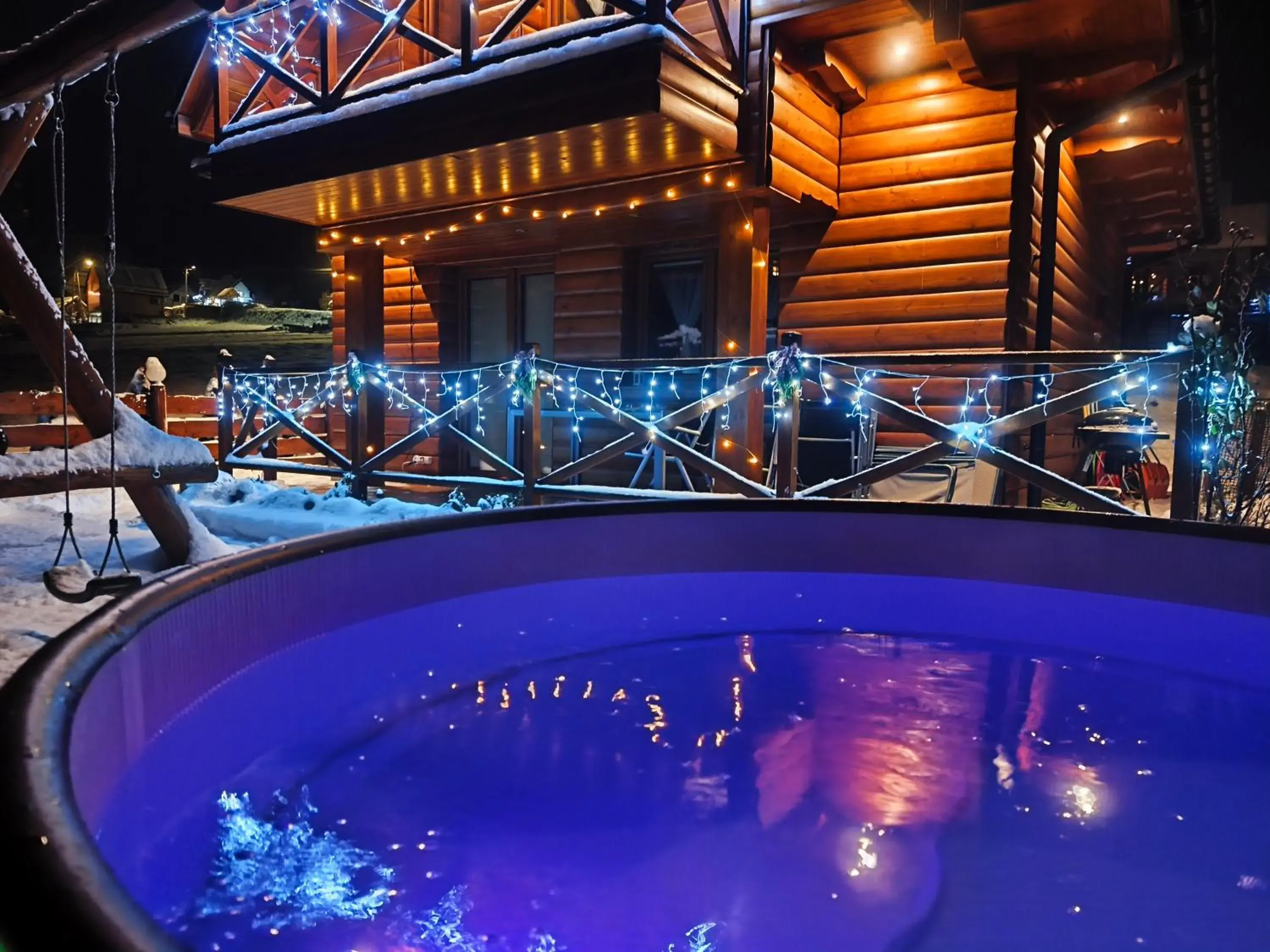 Podhalańskie Domki u Magdusi i Marcina z Jacuzzi Podhalańskie Domki u Magdusi i Marcina z Jacuzzi