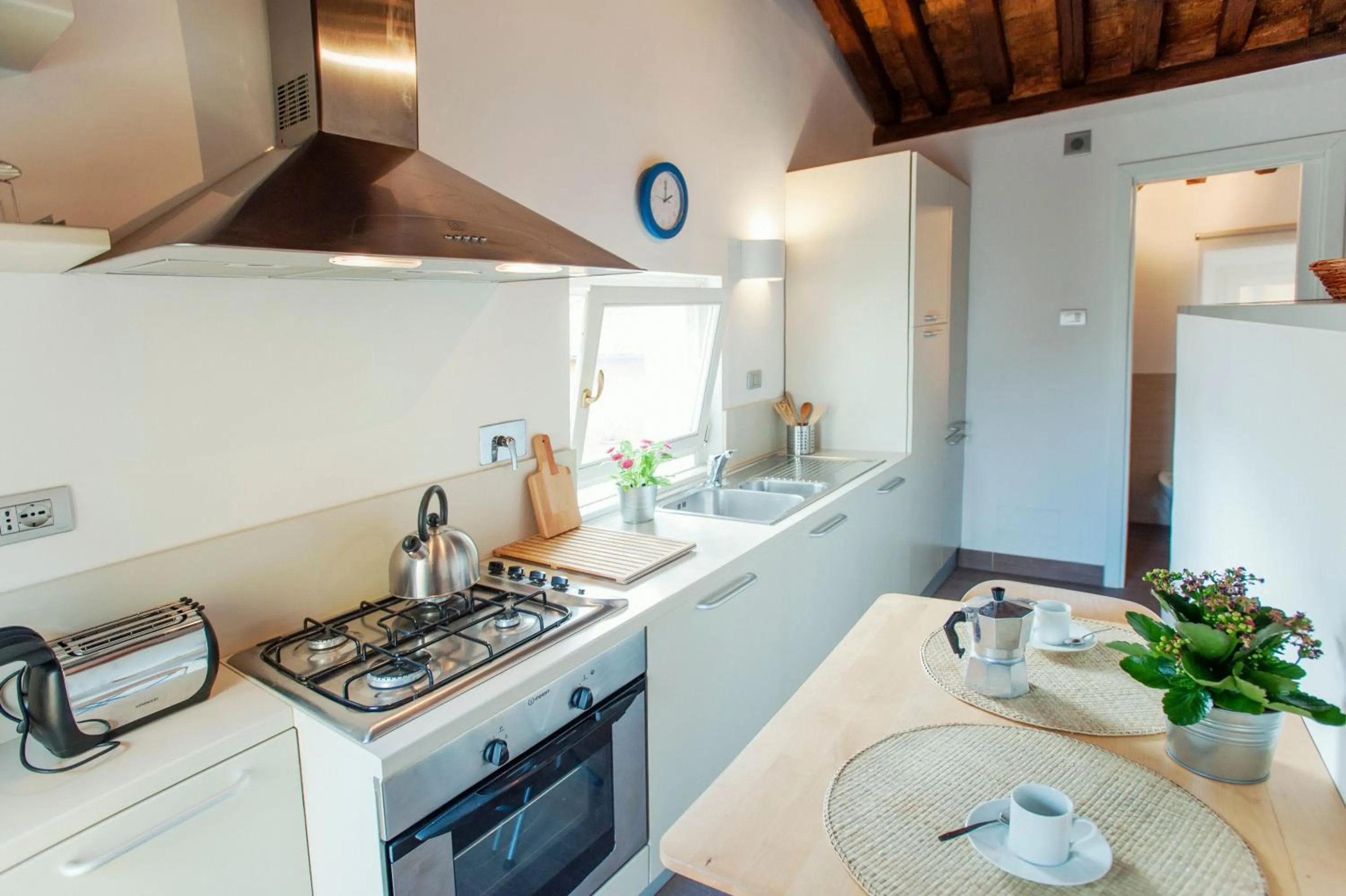 Kitchen or kitchenette in Domizio