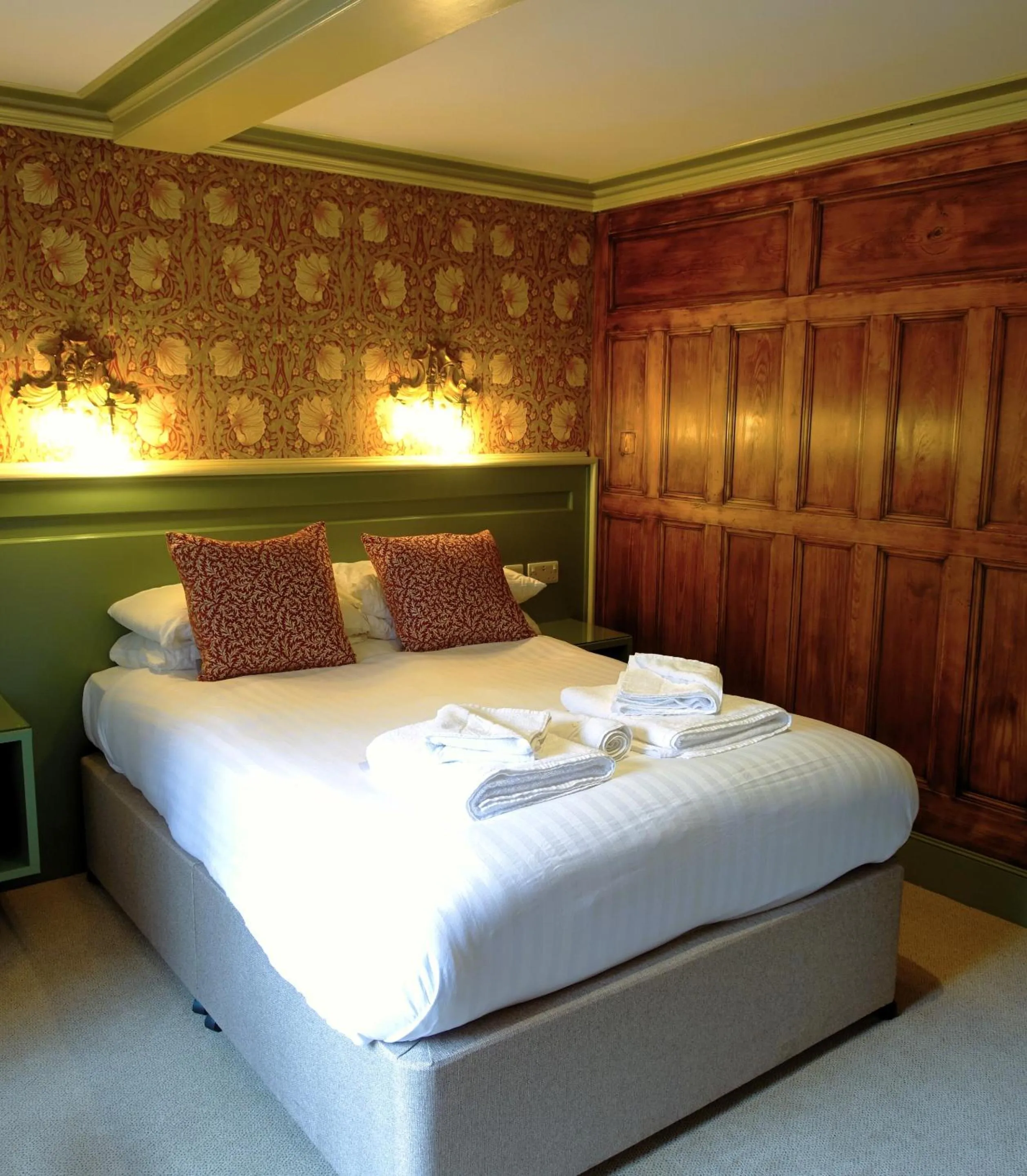 Bedroom, Bed in One Holyrood Hotel & Cafe