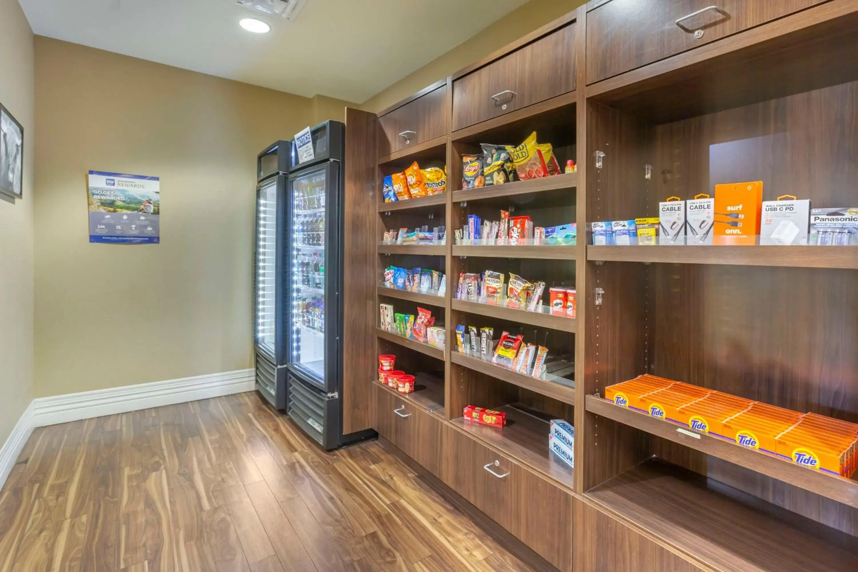 Property building in Best Western Plus Chandler Hotel & Suites Property building in Best Western Plus Chandler Hotel & Suites