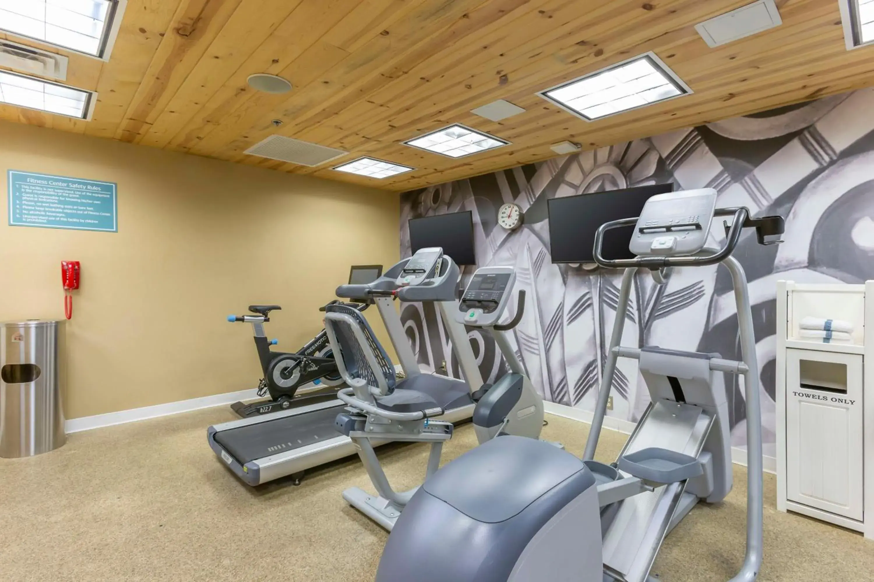 Fitness centre/facilities in Best Western Plus Chandler Hotel & Suites Fitness centre/facilities in Best Western Plus Chandler Hotel & Suites