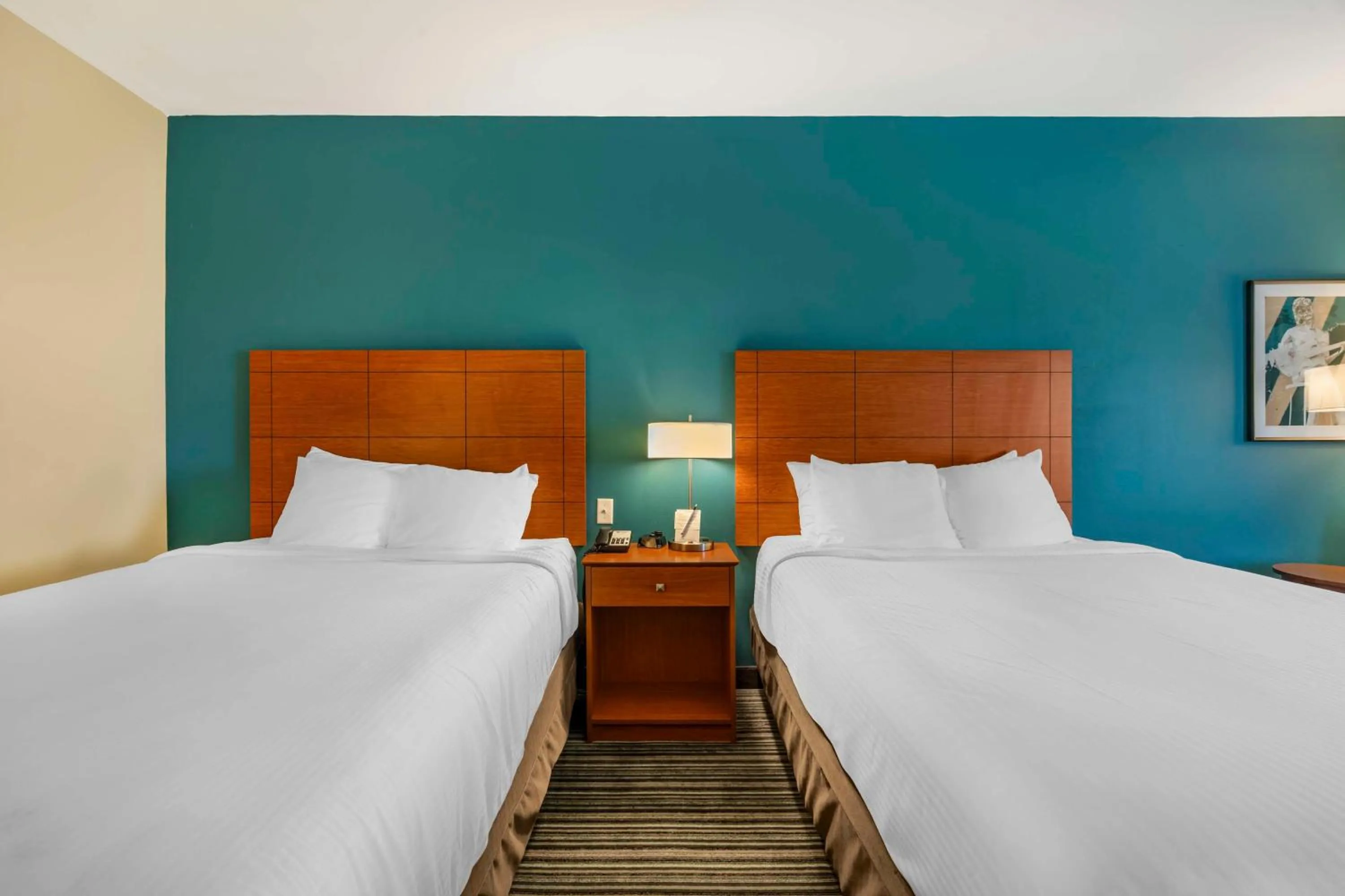 Bedroom, Bed in Best Western Plus Tuscumbia/Muscle Shoals Hotel & Suites