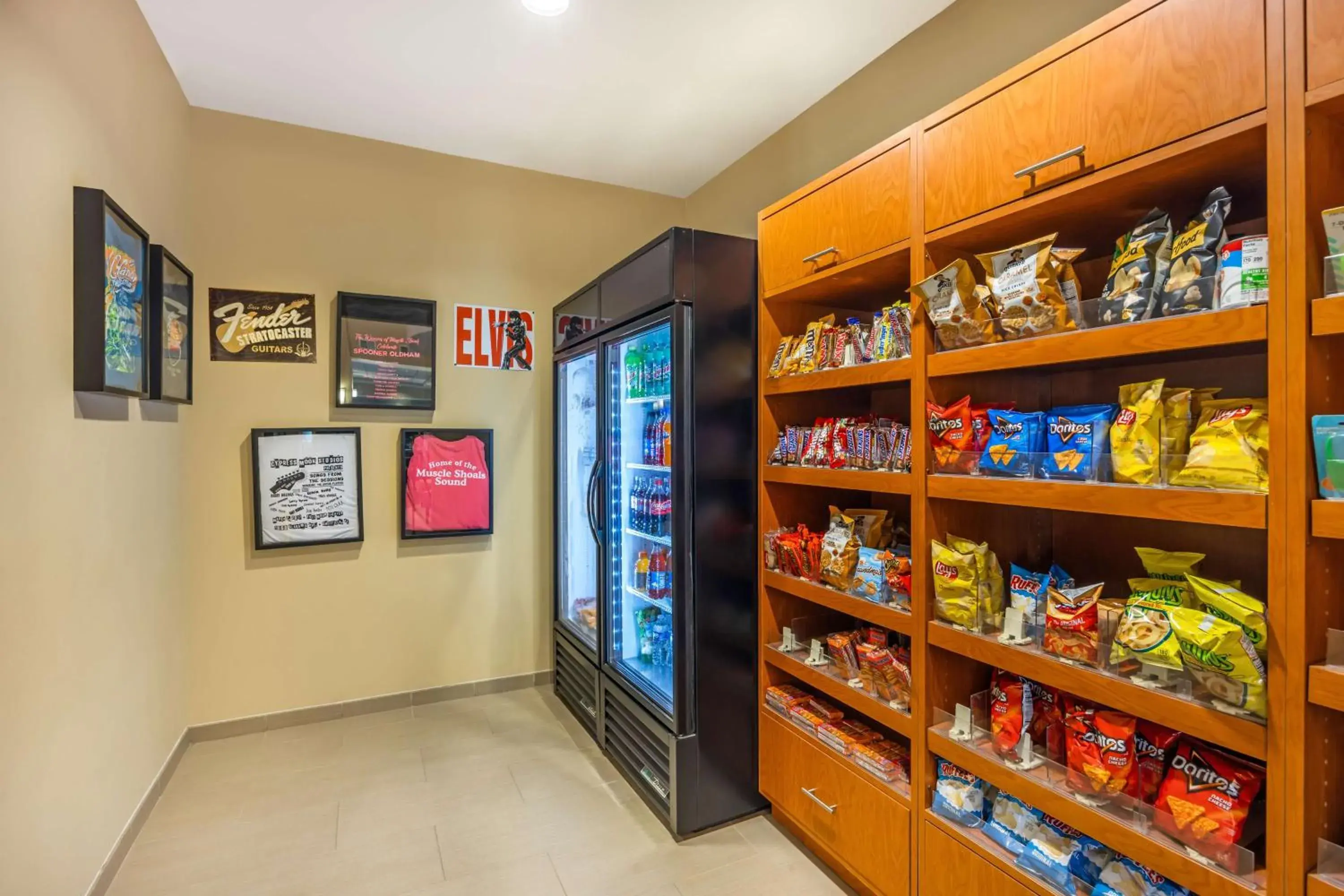 Property building in Best Western Plus Tuscumbia/Muscle Shoals Hotel & Suites Property building in Best Western Plus Tuscumbia/Muscle Shoals Hotel & Suites