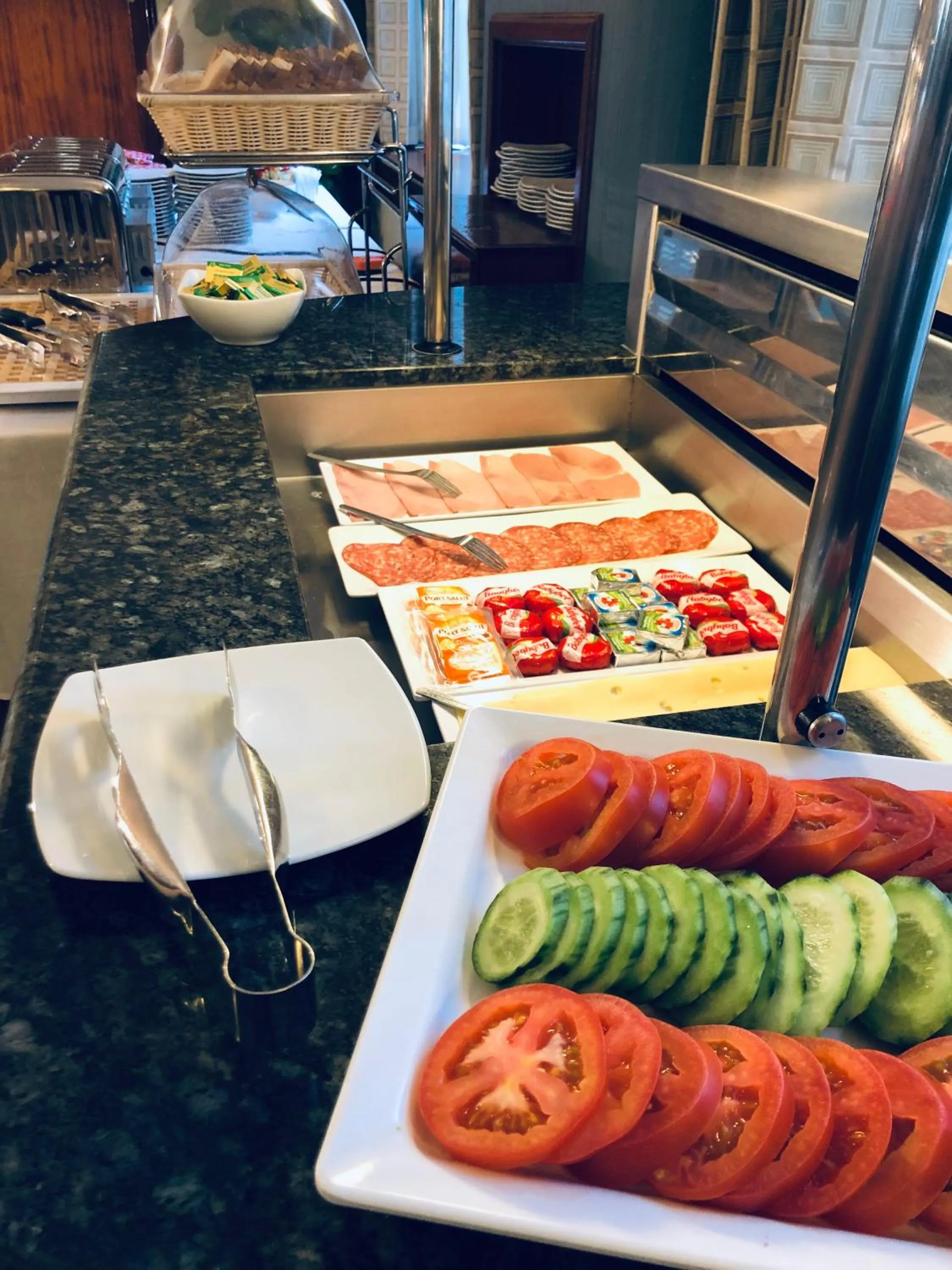 Food and drinks in Vincent House London Residence